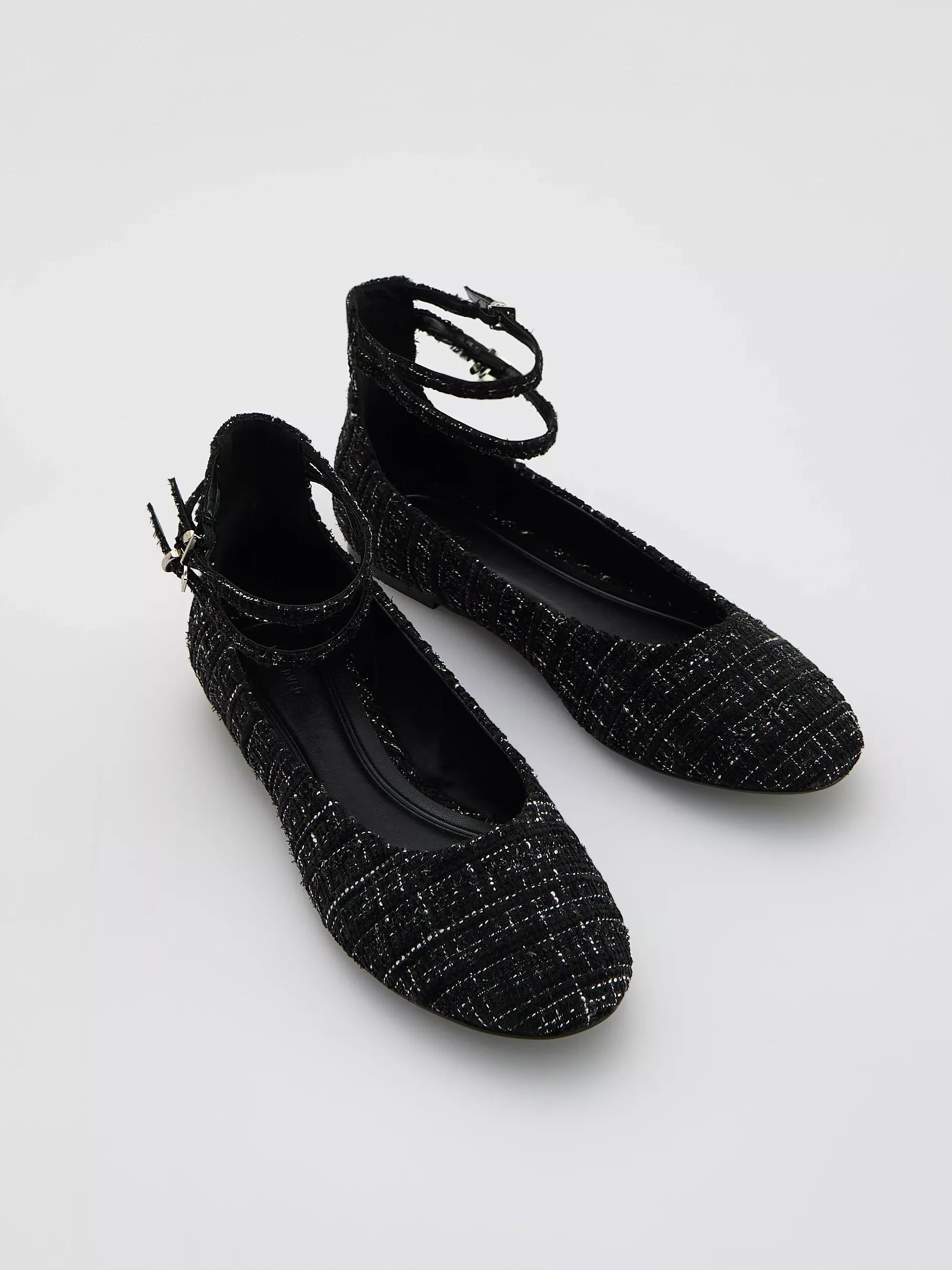 Black Ballet Flats With Metallic Thread, Black, medium