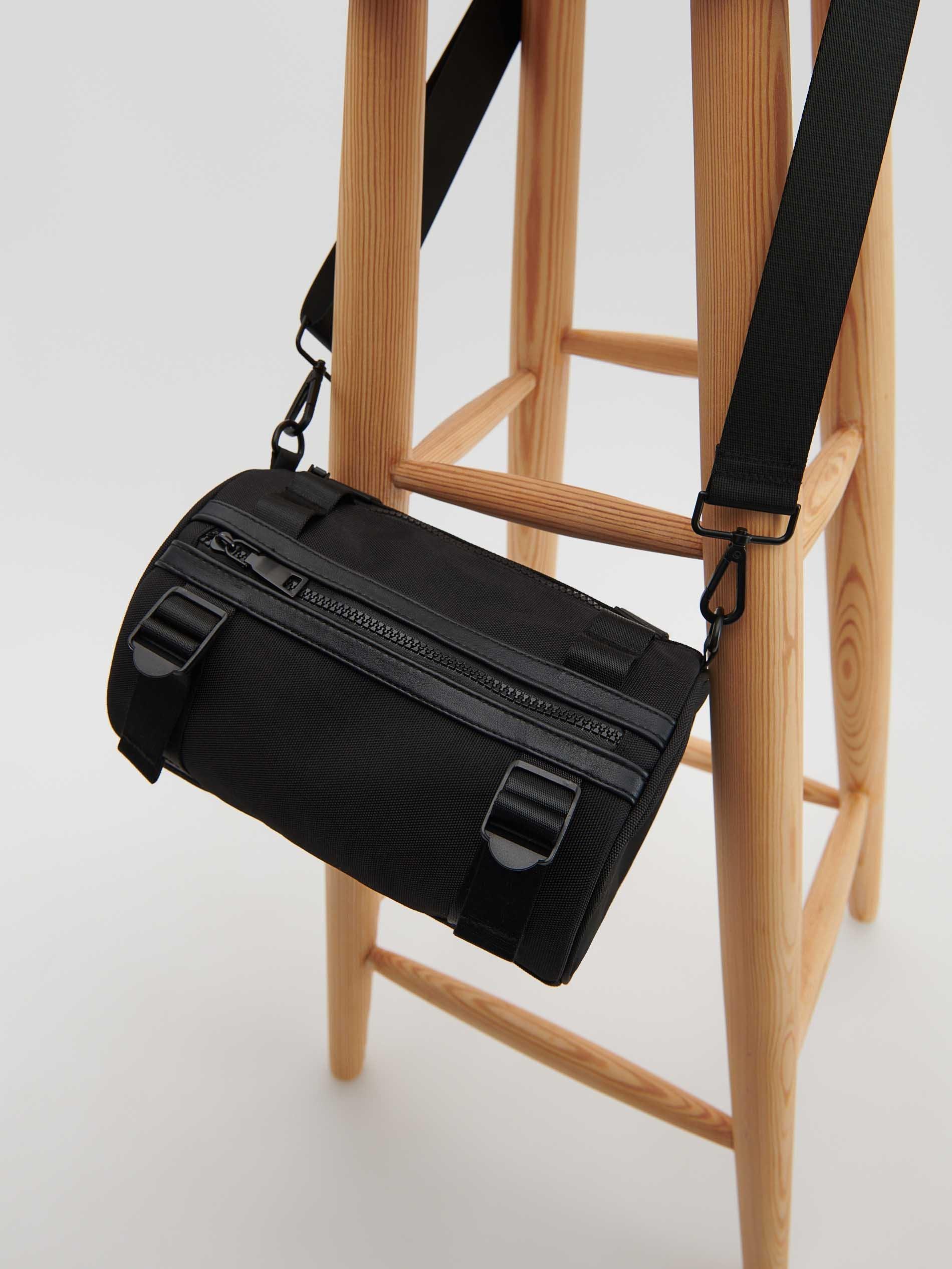 حقيبة كروس سوداء ، للرجال, , large image number 1