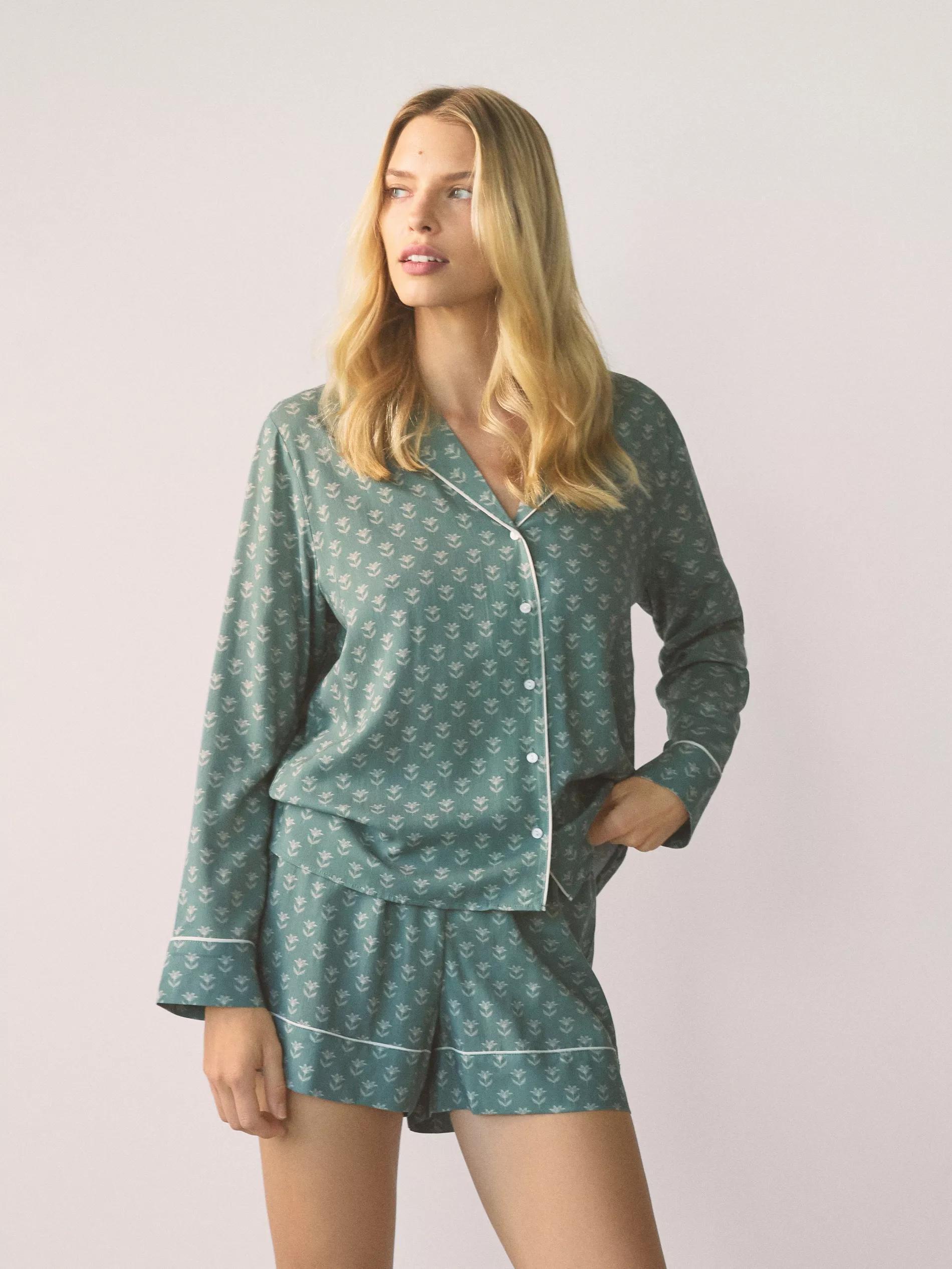 Green Two Piece Viscose Pyjama Set, Green, large image number 1