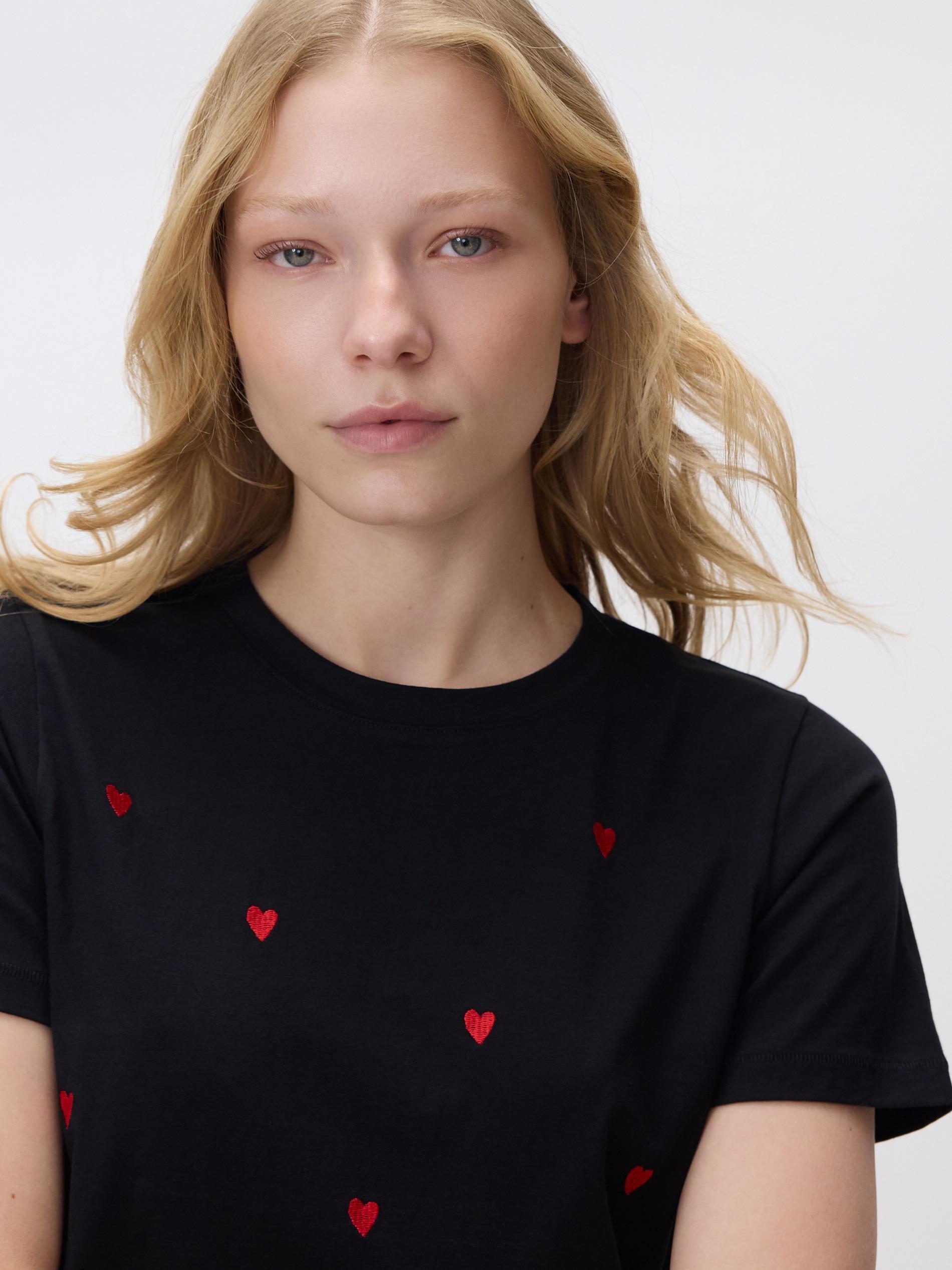 Black T-Shirt With Heart Print, Black, large image number 0