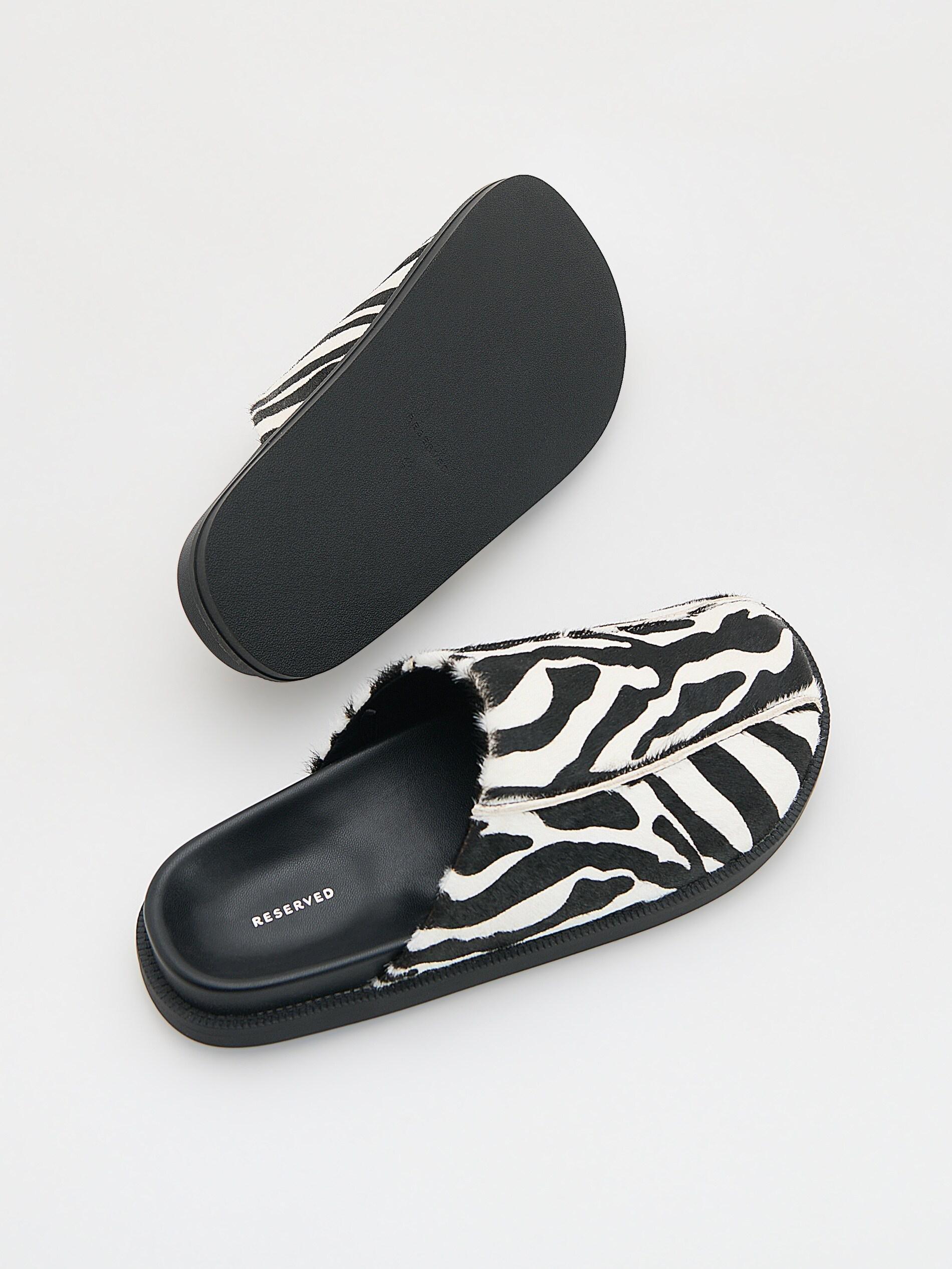 Multicolour Leather Clogs With Animal Motif, , large image number 2
