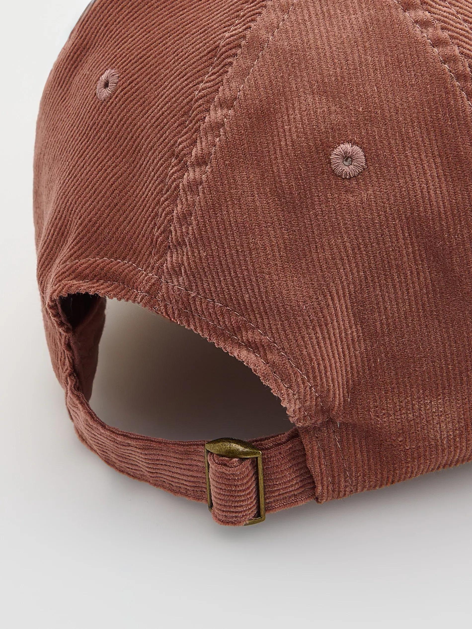 Brown Cap, Brown, medium