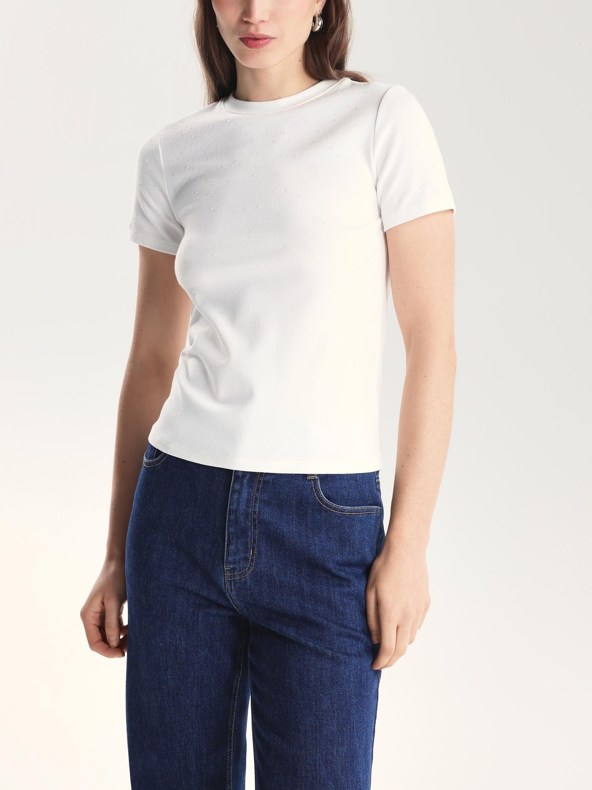 White T-Shirt With Applique, White, large image number 2