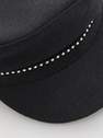 Reserved - قبعة سوداء بيكر بوي مع المسامير الزخرفية ، للنساء