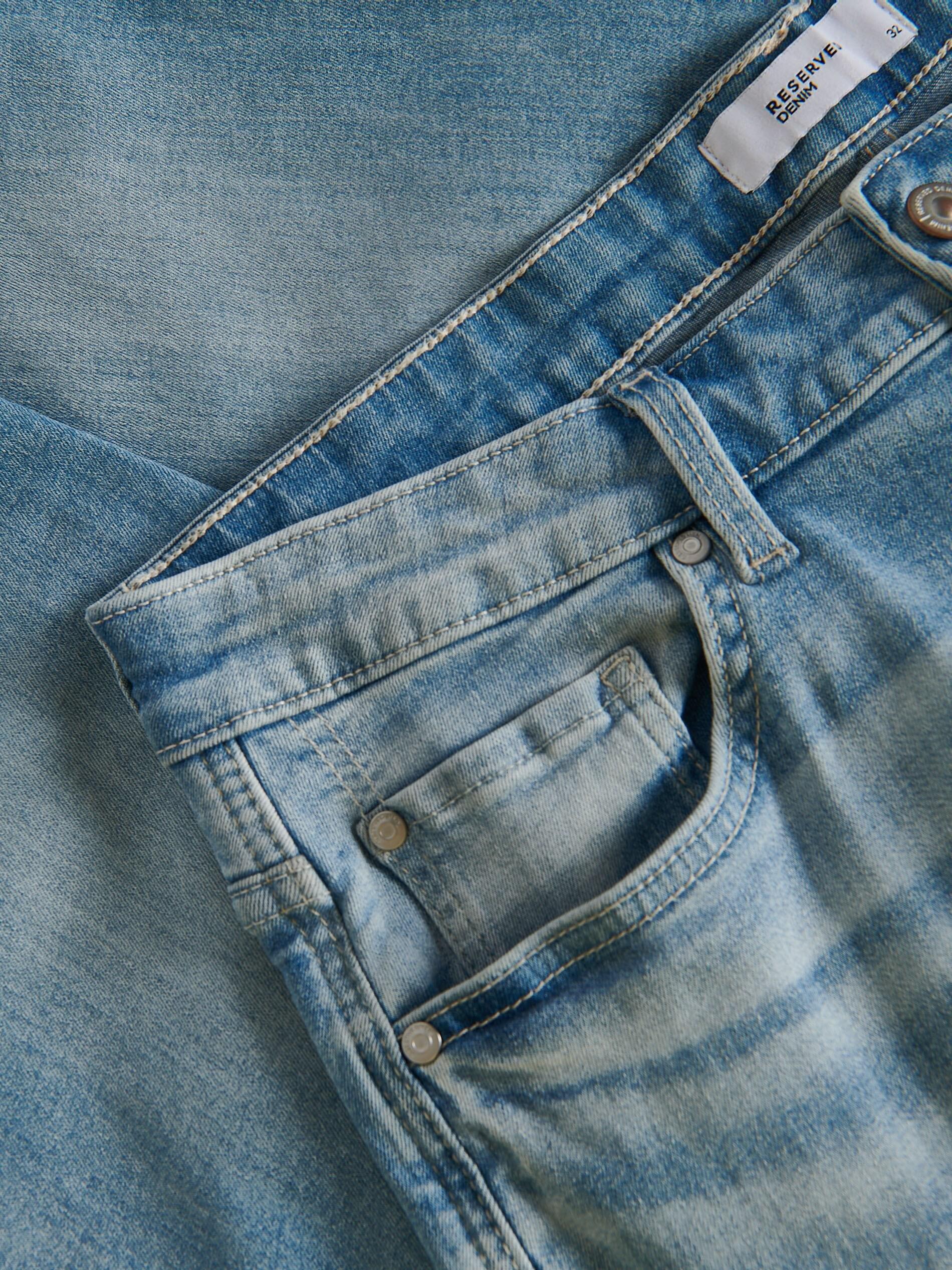 Blue Slim-Fit Jeans In Carrot Fit, , large image number 3