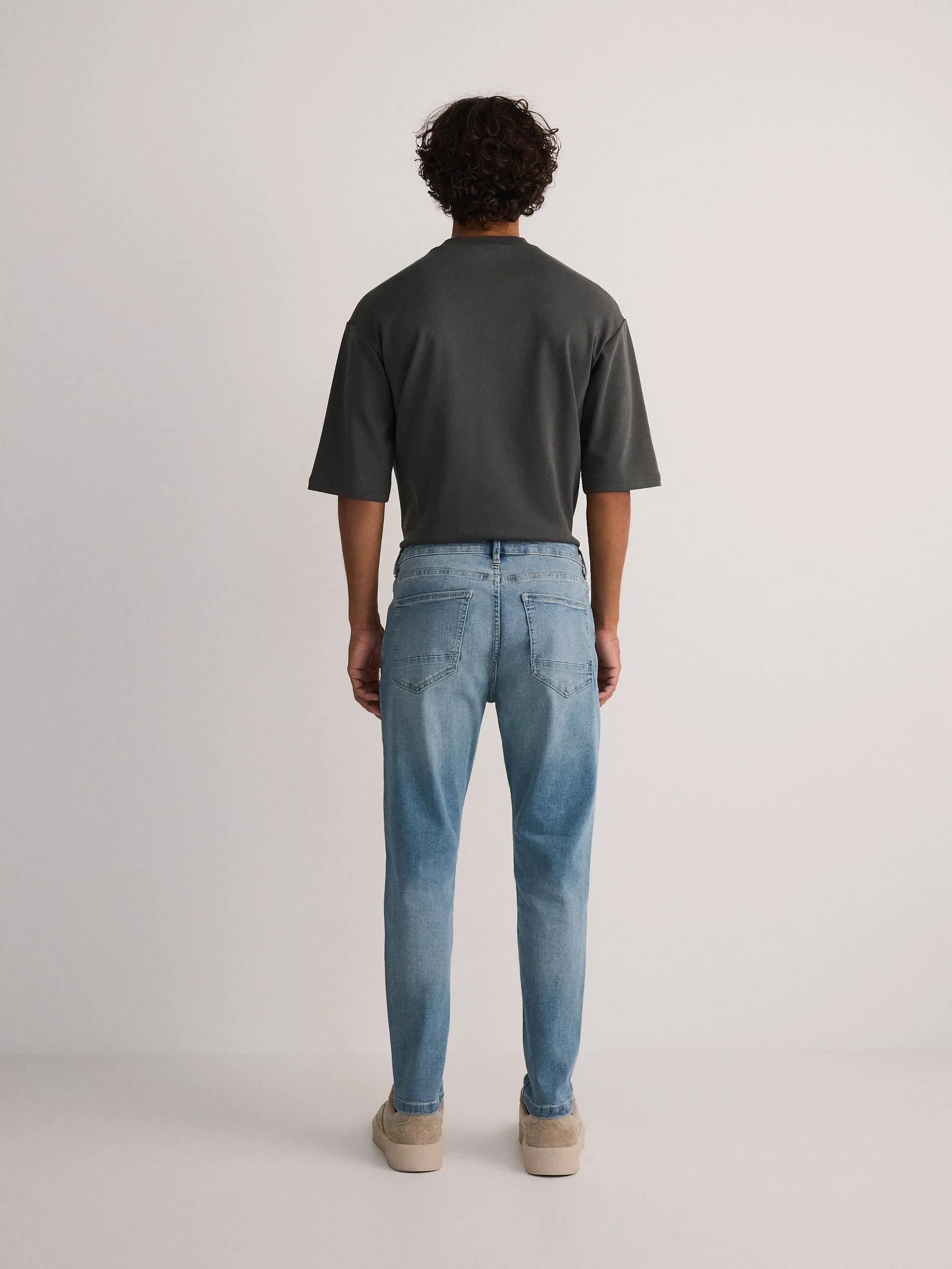 Blue Slim-Fit Jeans In Carrot Fit, , large image number 4