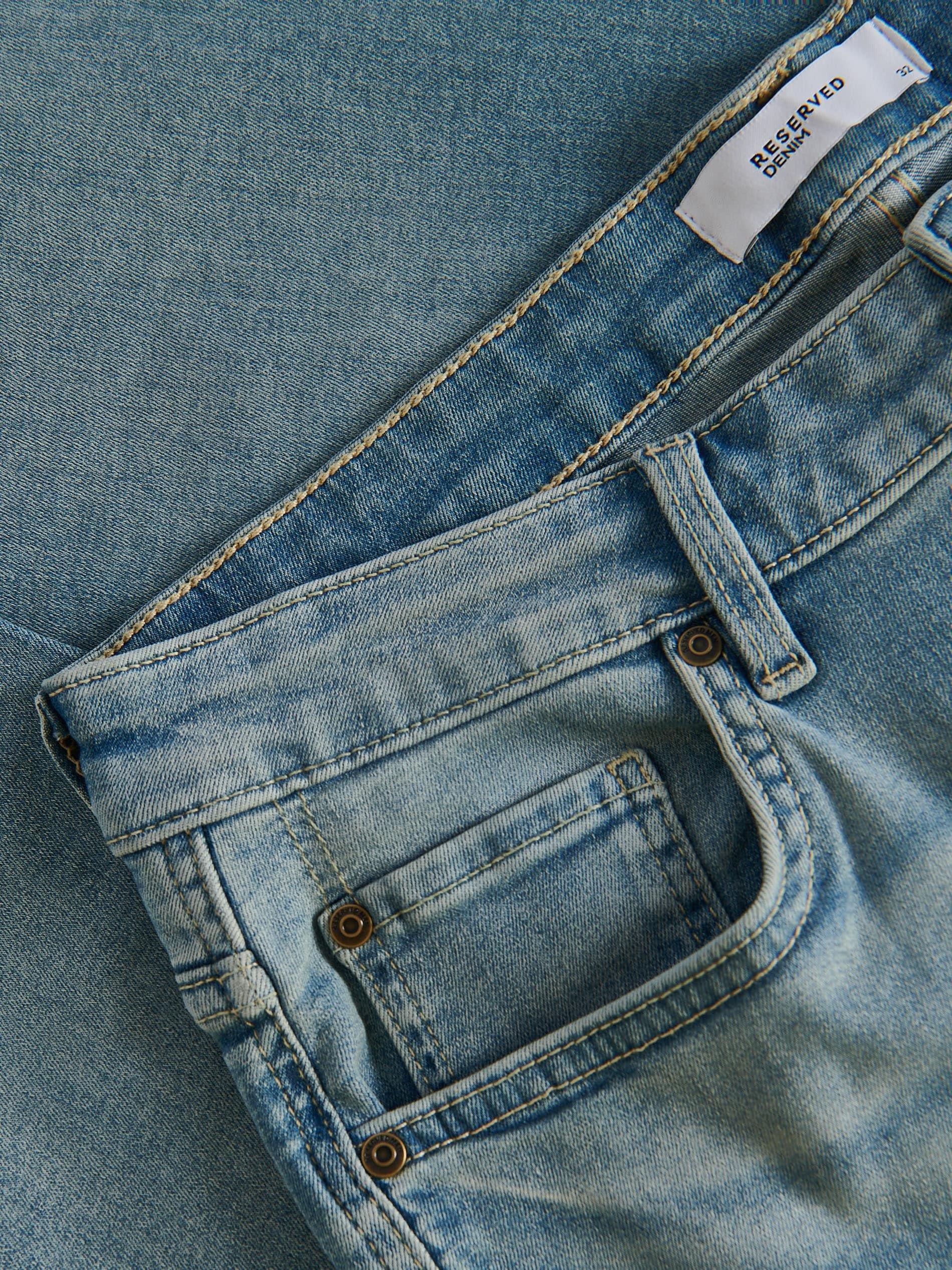 Blue Slim-Fit Jeans In Carrot Fit, , large image number 6