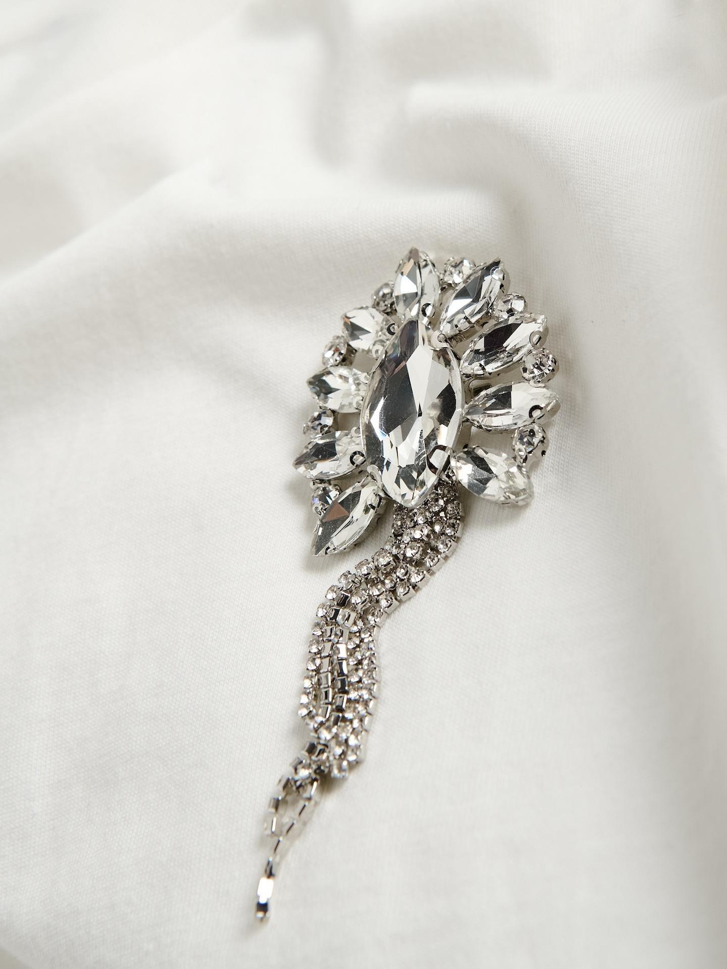 White T-Shirt With Brooch, White, large image number 1