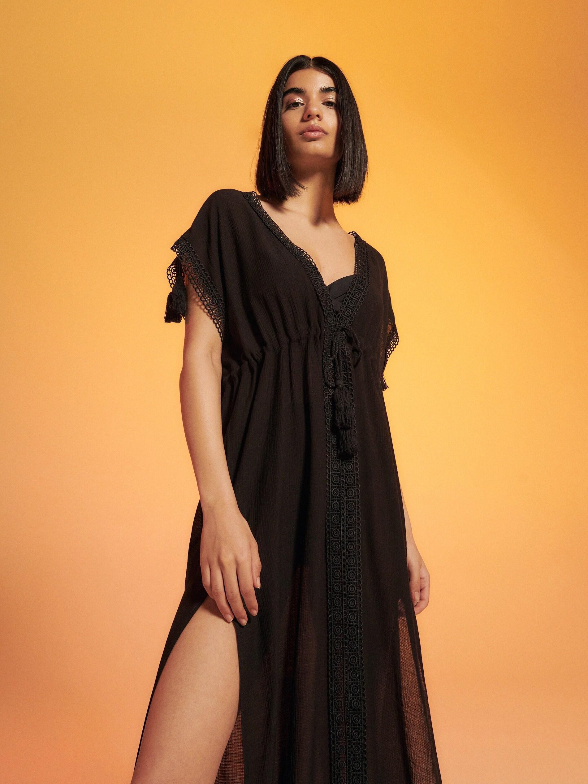 LADIES` PONCHO BLACK, , large image number 0