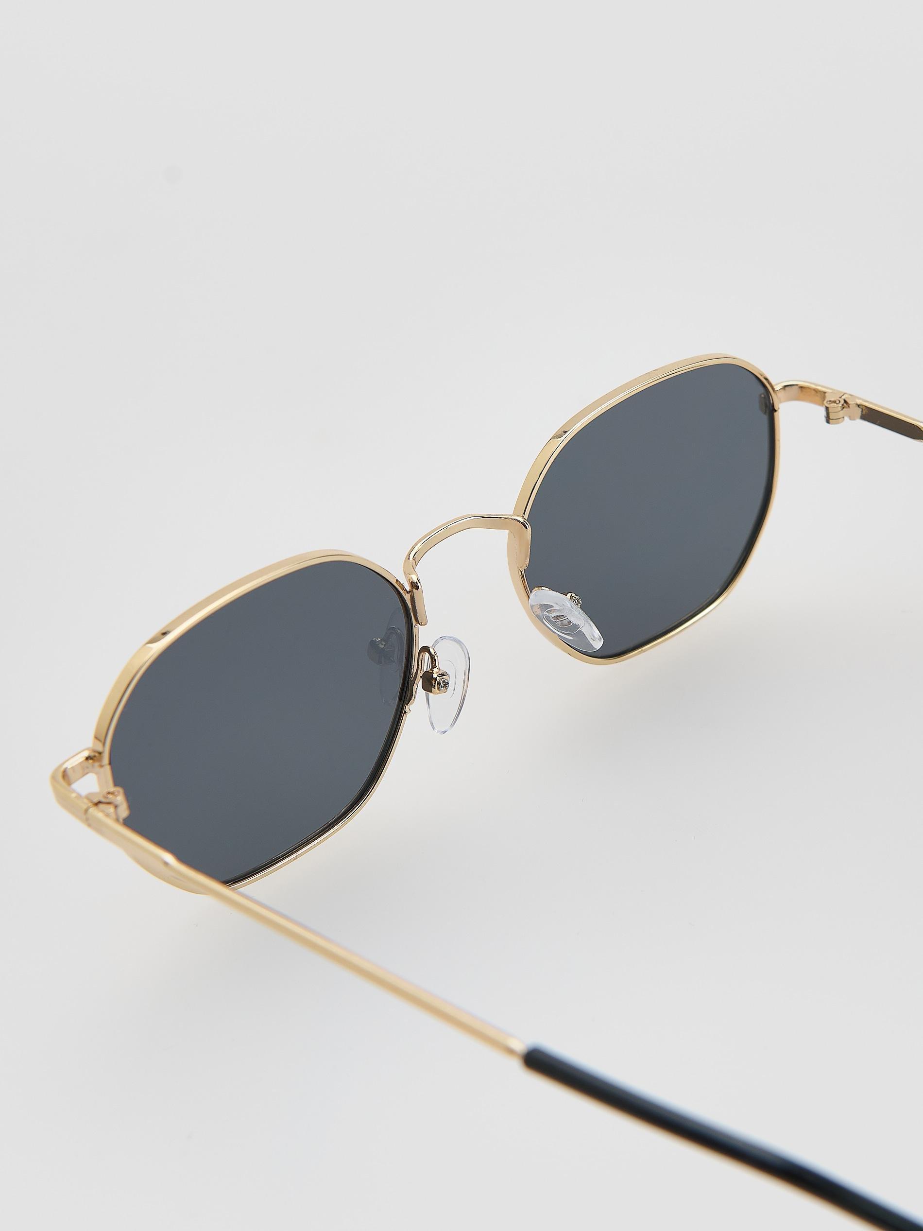 Black Sunglasses With Case, Black, large image number 1