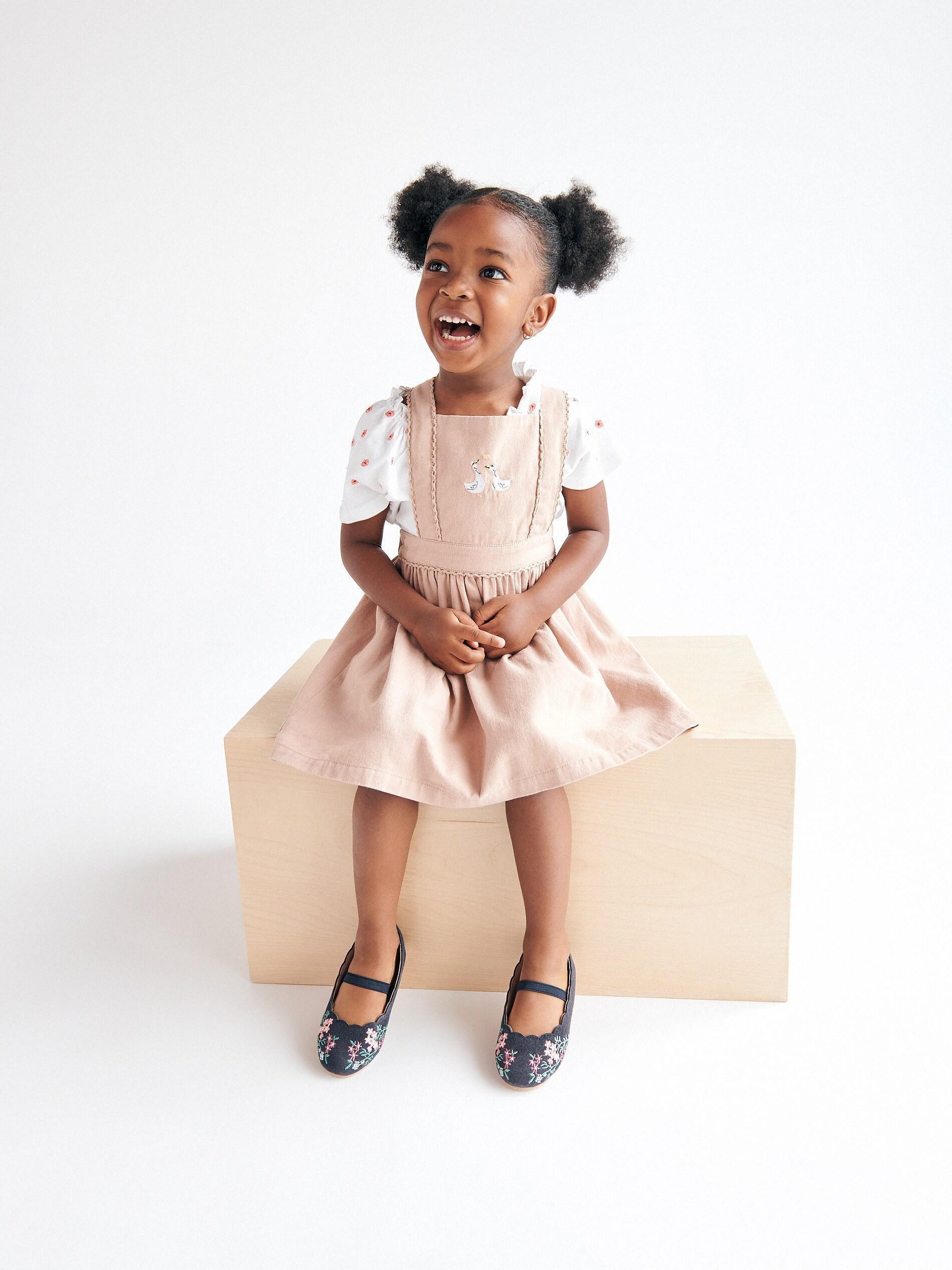 Beige skirt outlet toddler