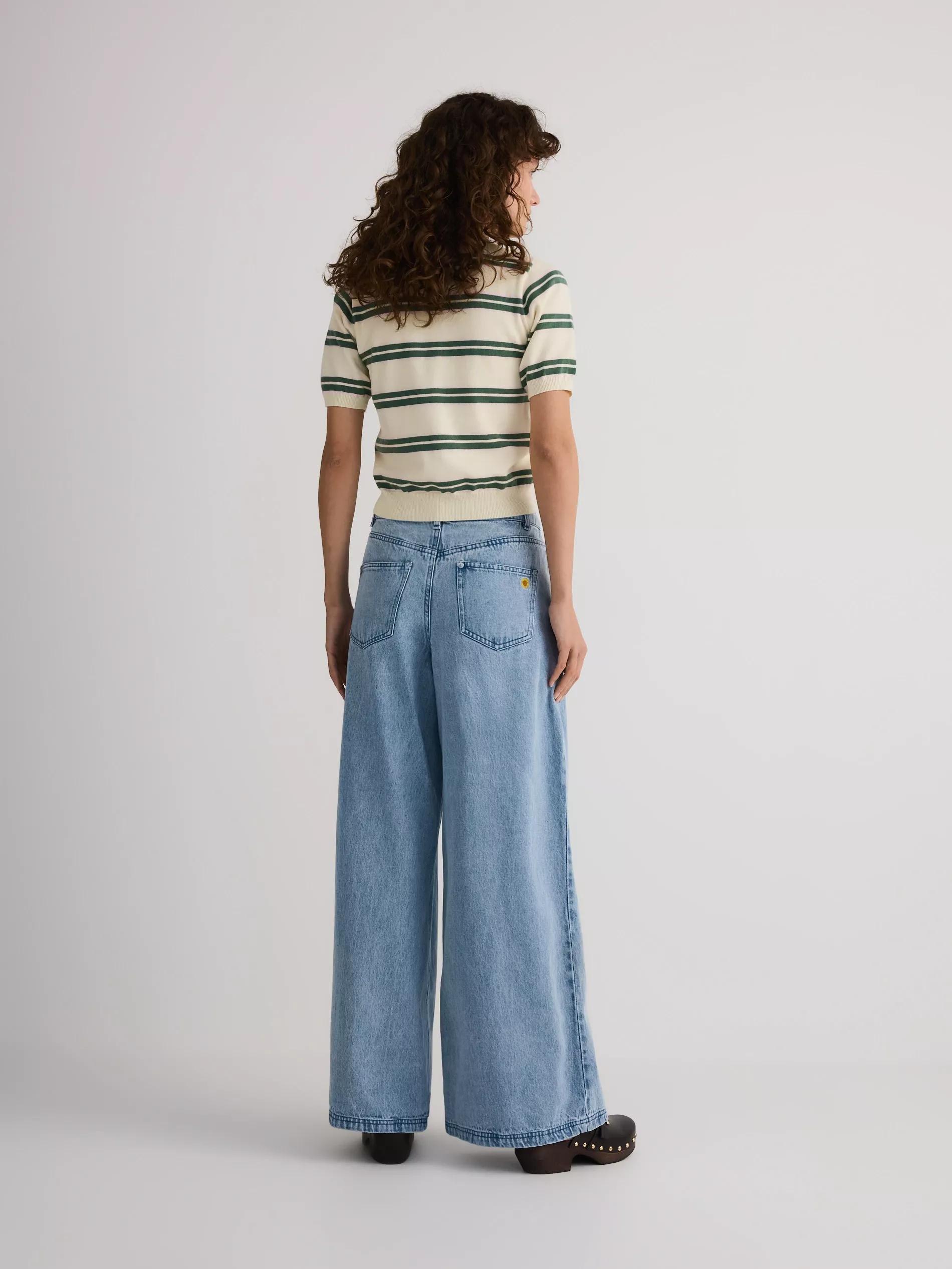 Blue Wide Leg Jeans With Embroidered Details, , large image number 2