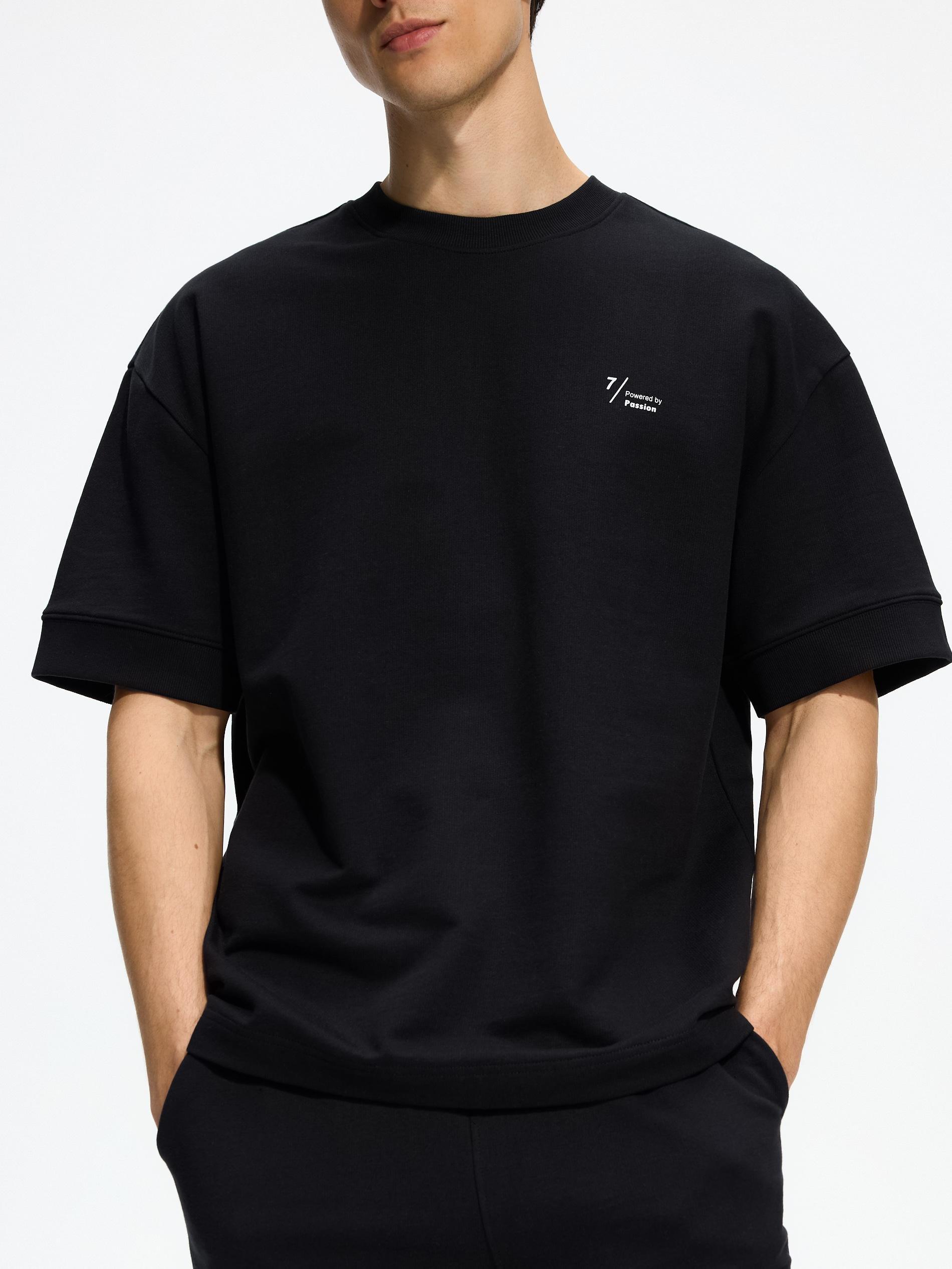 Black Boxy T-Shirt With Print, Black, medium