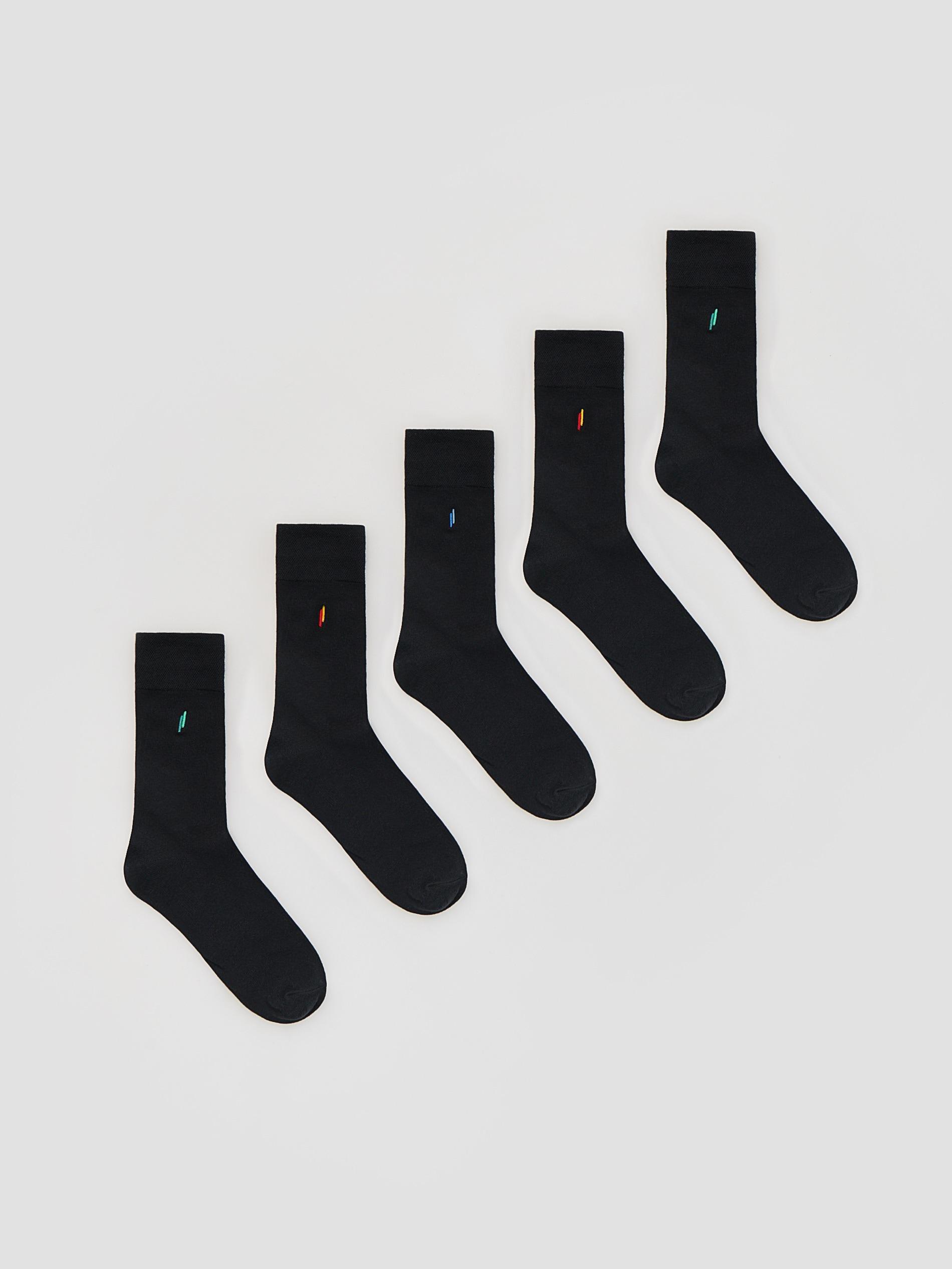 Black Socks, Black, large image number 0