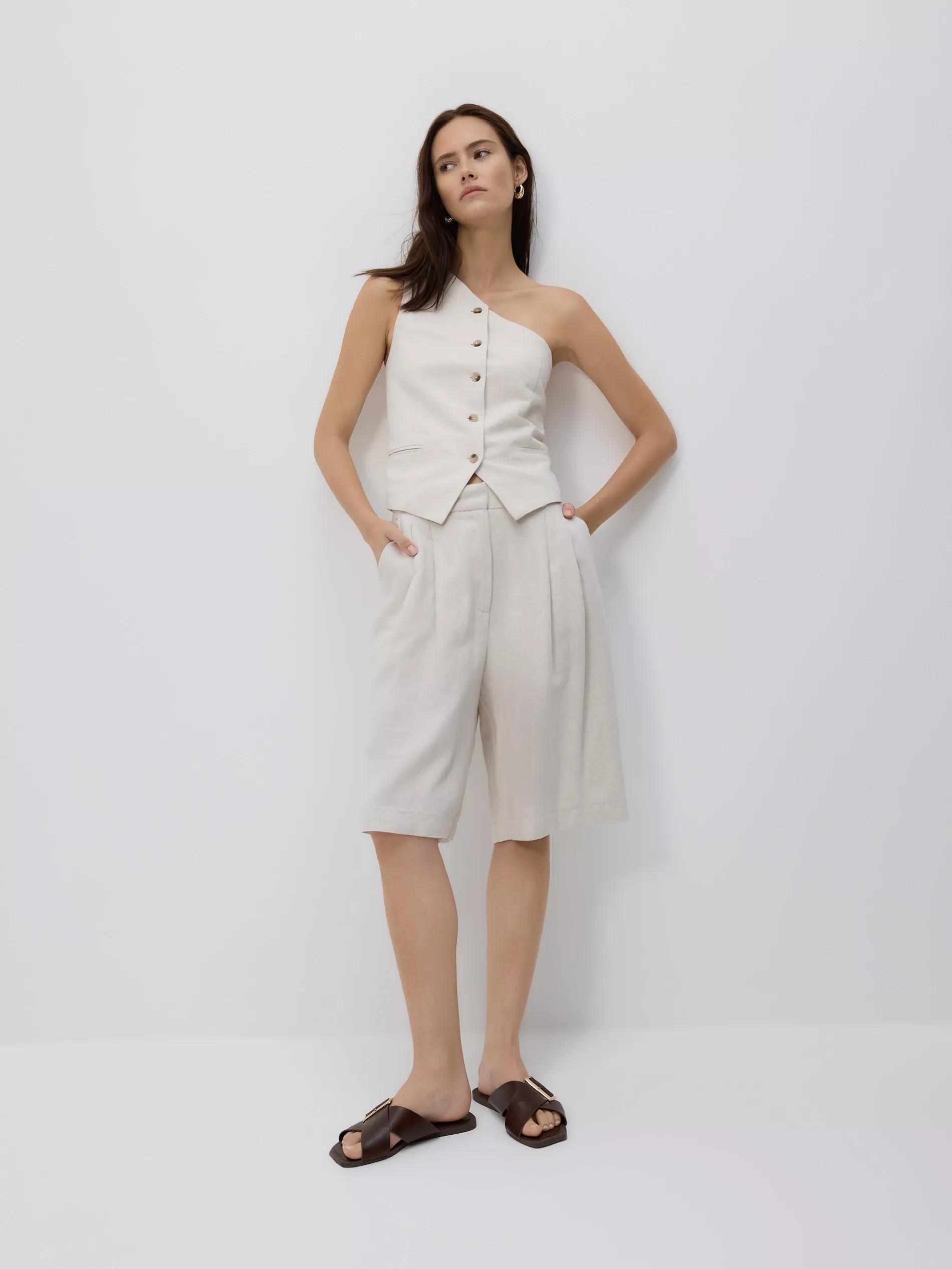 NUDE Asymmetric waistcoat, Ivory, medium