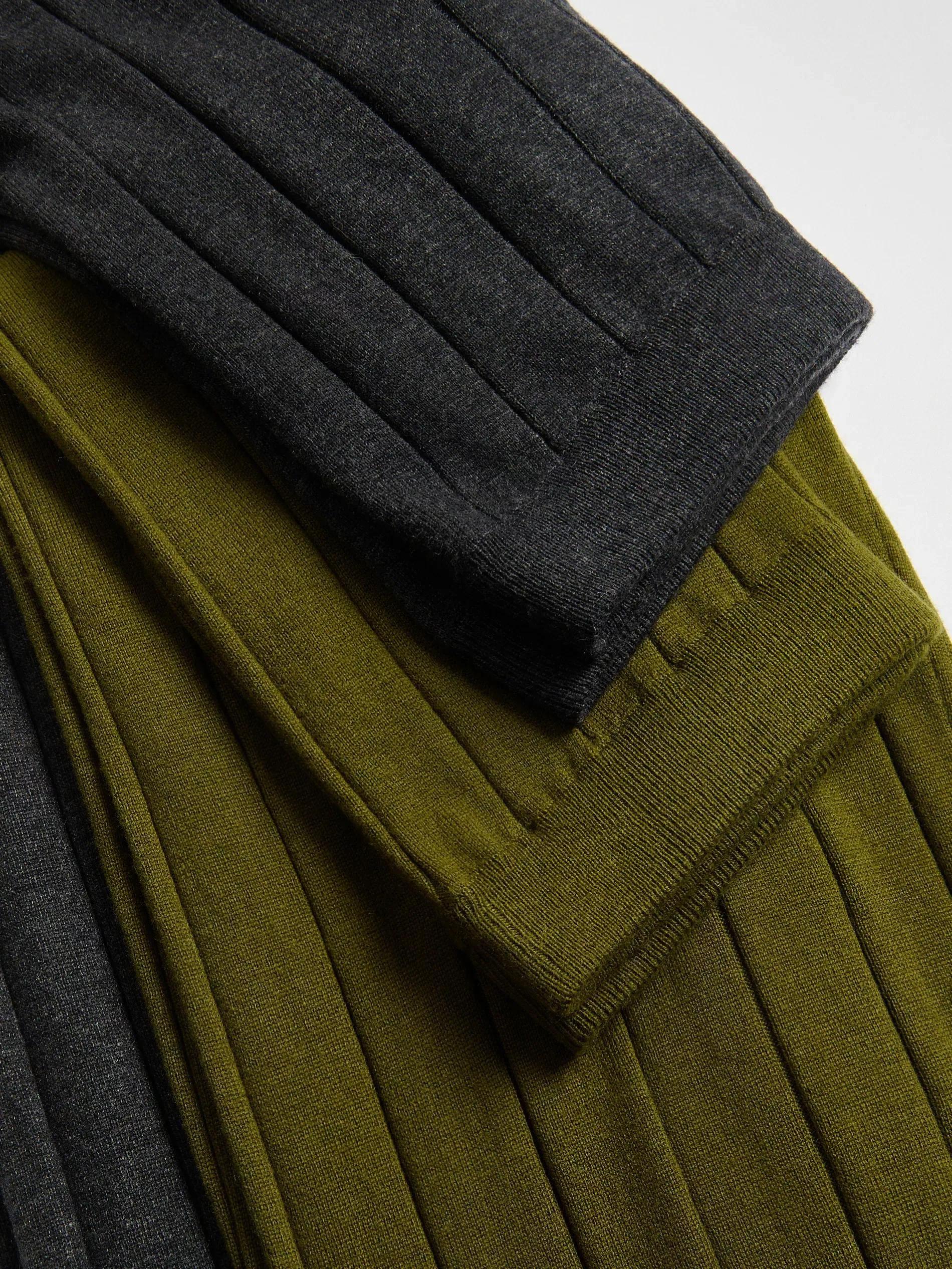 OLIVE Loose-fit pants with wool, Khaki, large image number 1