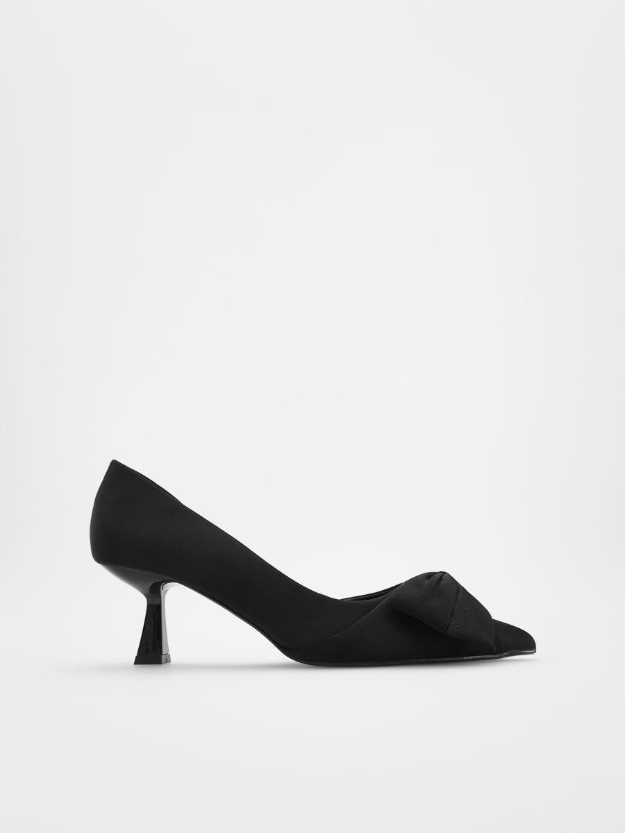 Black Low-Heeled Shoes, , medium