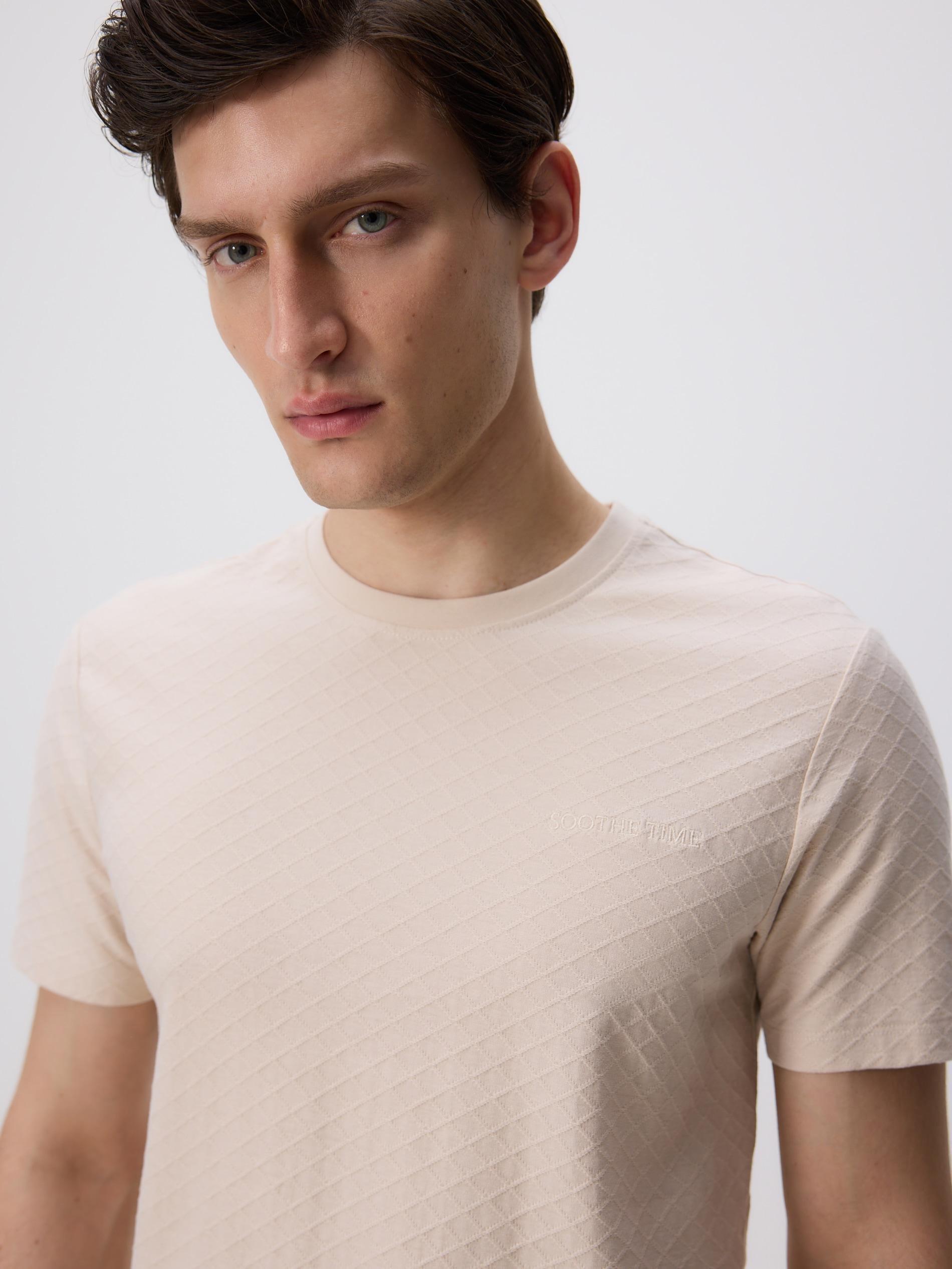 Beige Slim Fit Structural T-Shirt, Ivory, medium