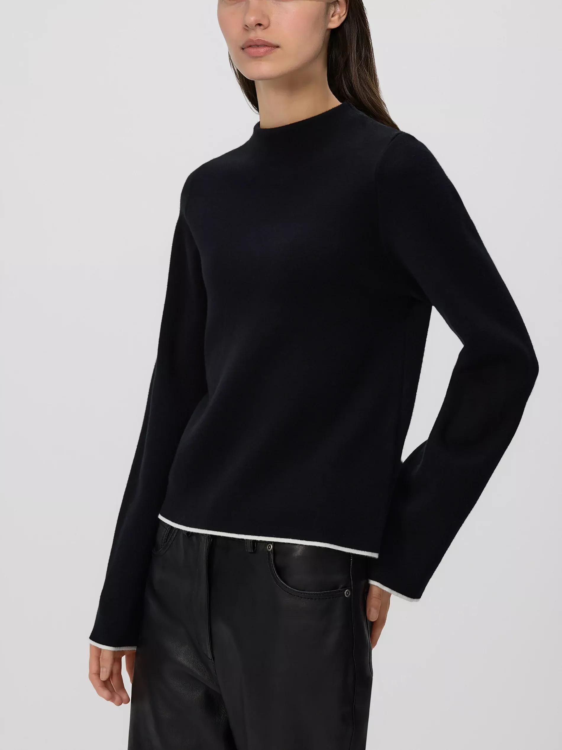 كنزة سوداء بحواف بلون متباين, Black, medium