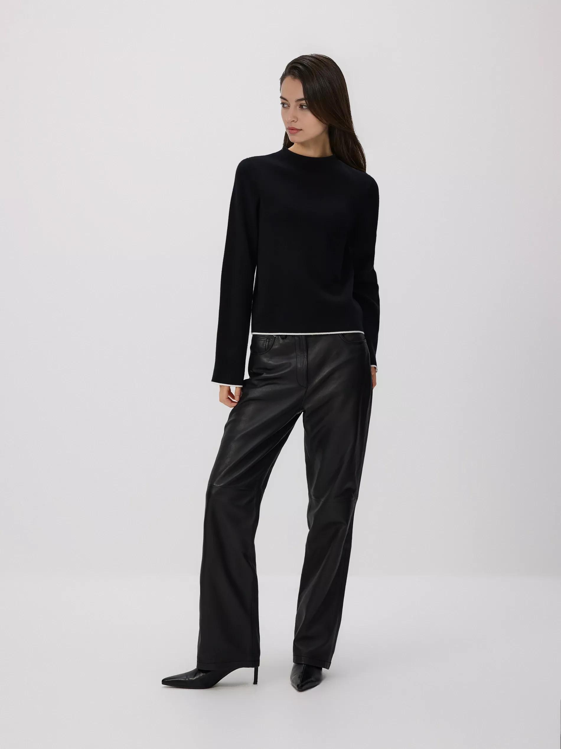 كنزة سوداء بحواف بلون متباين, Black, medium