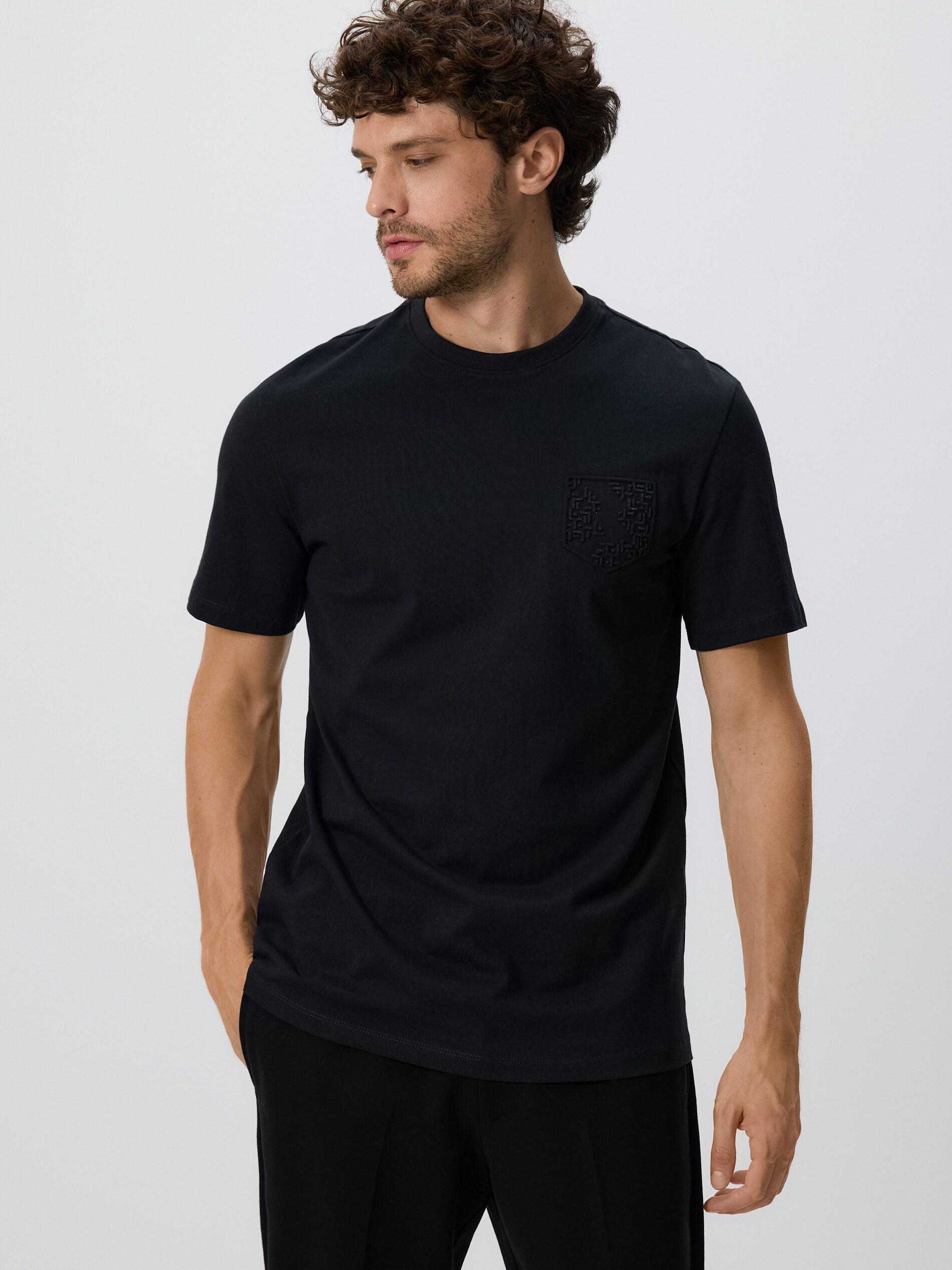 Black Regular Fit T-Shirt With Applique, Black, large image number 1