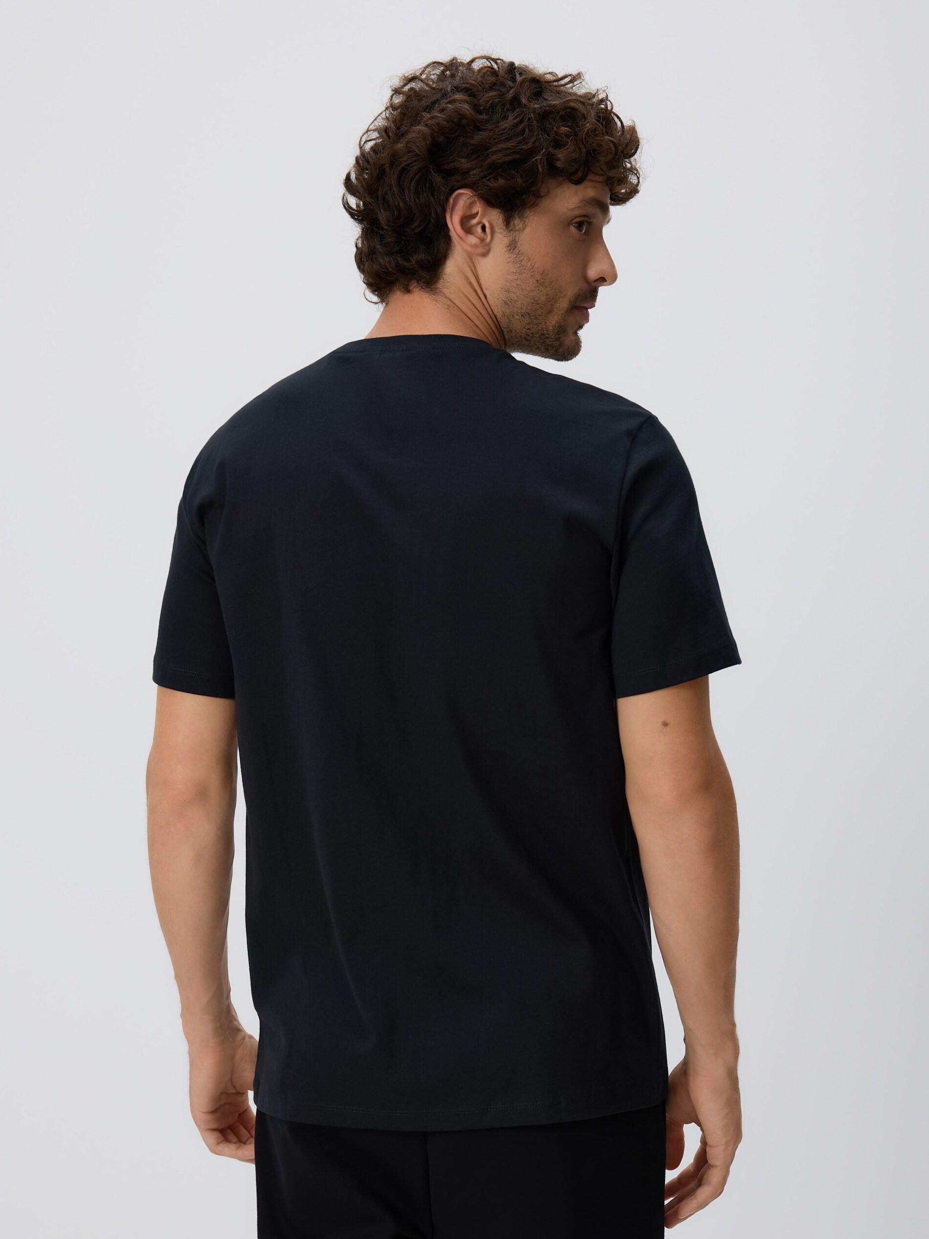 Black Regular Fit T-Shirt With Applique, Black, large image number 3