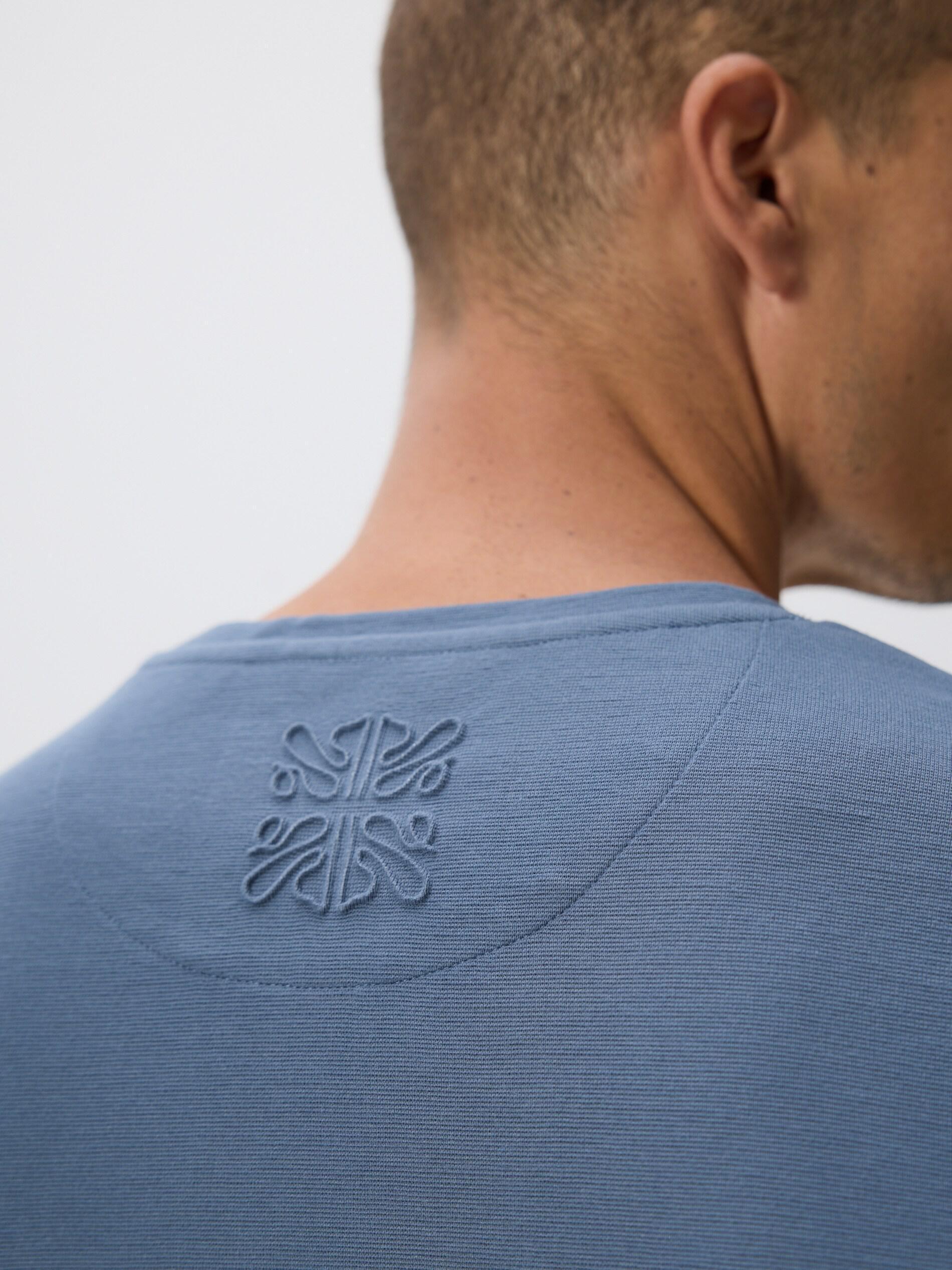 Blue Regular Fit T-Shirt With Appliqu&oslash;&pound;&Acirc;&copy;, Blue, large image number 2