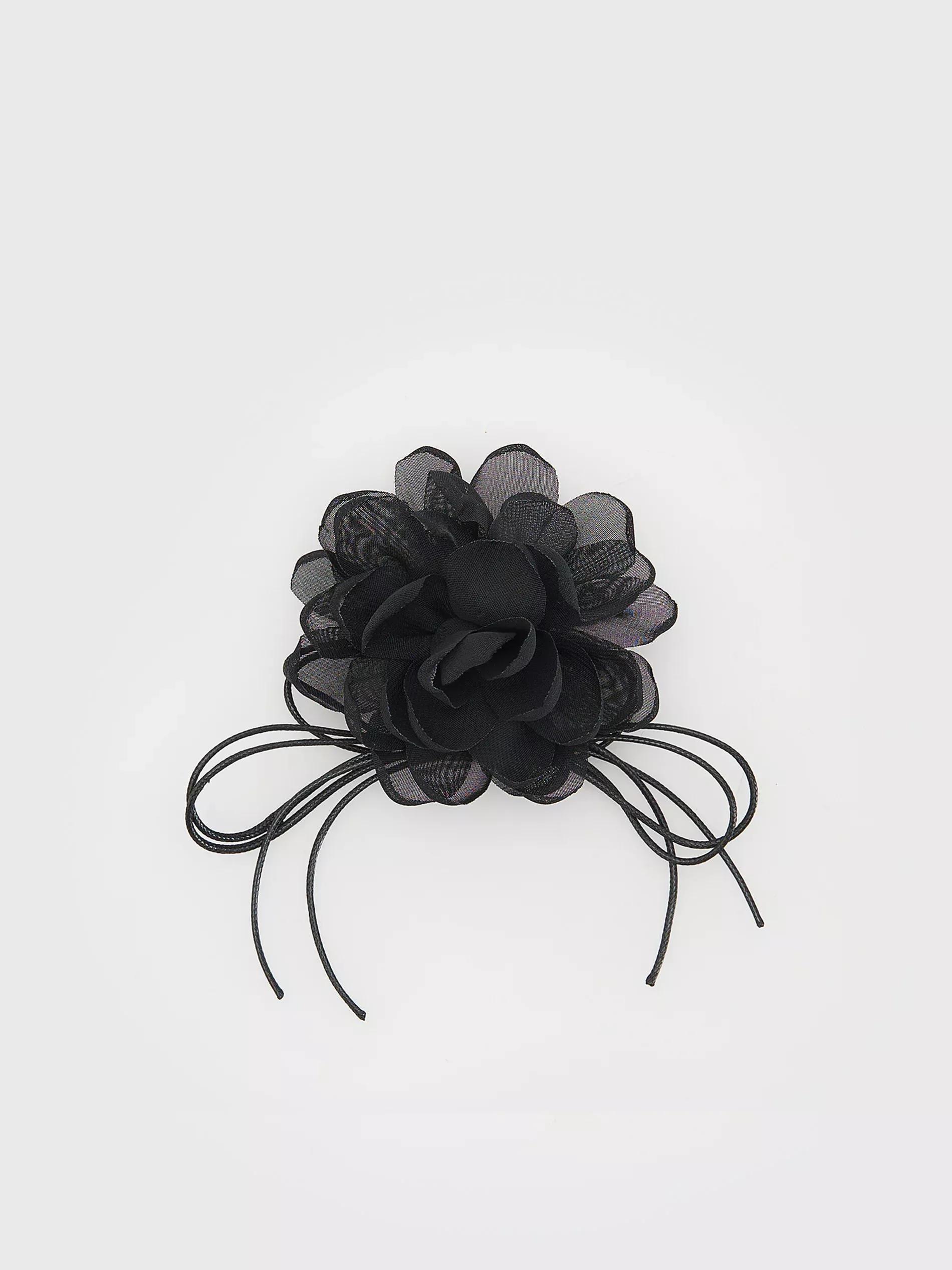 Black Linked Choker Necklace With Floral Detail, Black, large image number 2