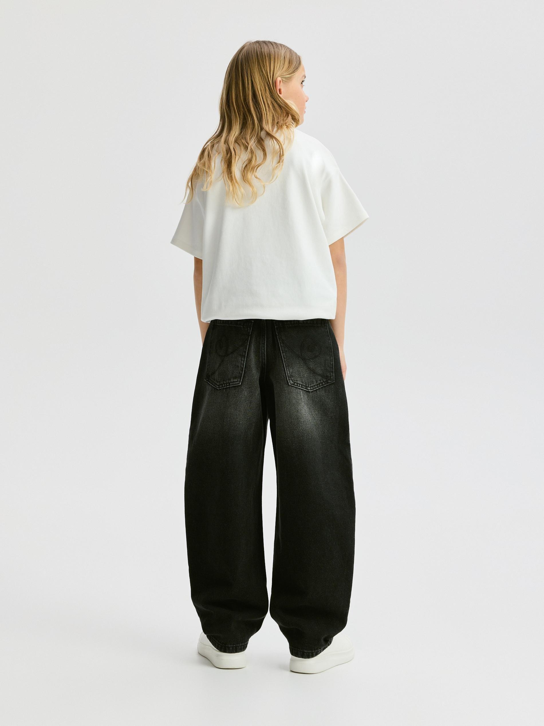 Black Skater Jeans With Keychain, Black, medium