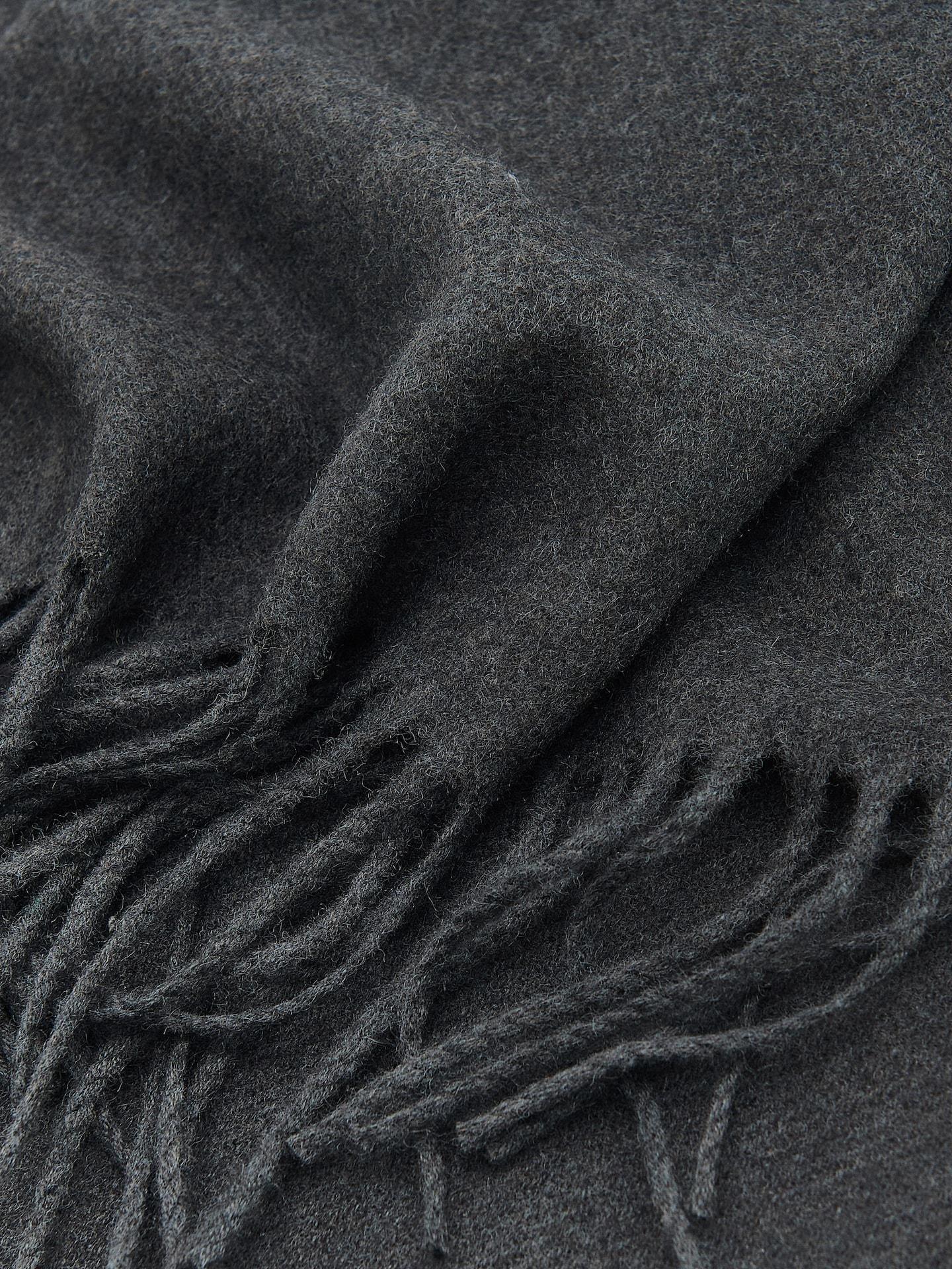 Grey Plain Scarf With Fringes, Grey, large image number 2