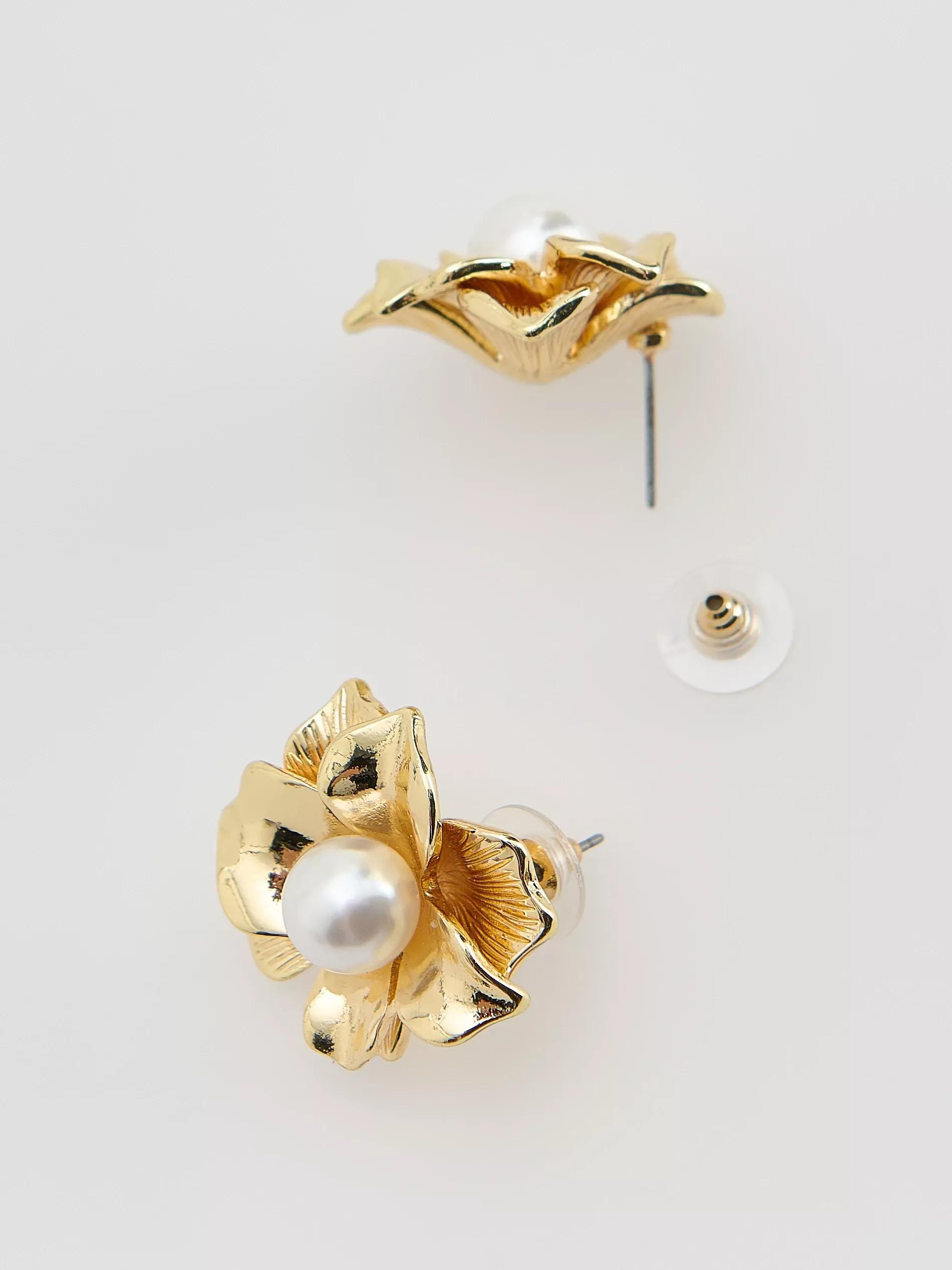 Gold Flower-Shaped Earrings, Golden, large image number 1