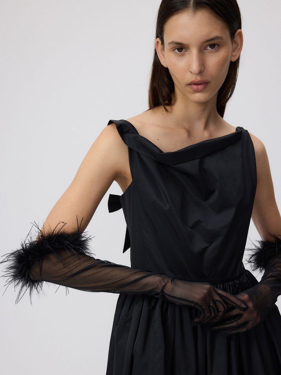 Black Gloves, Black, large image number 0