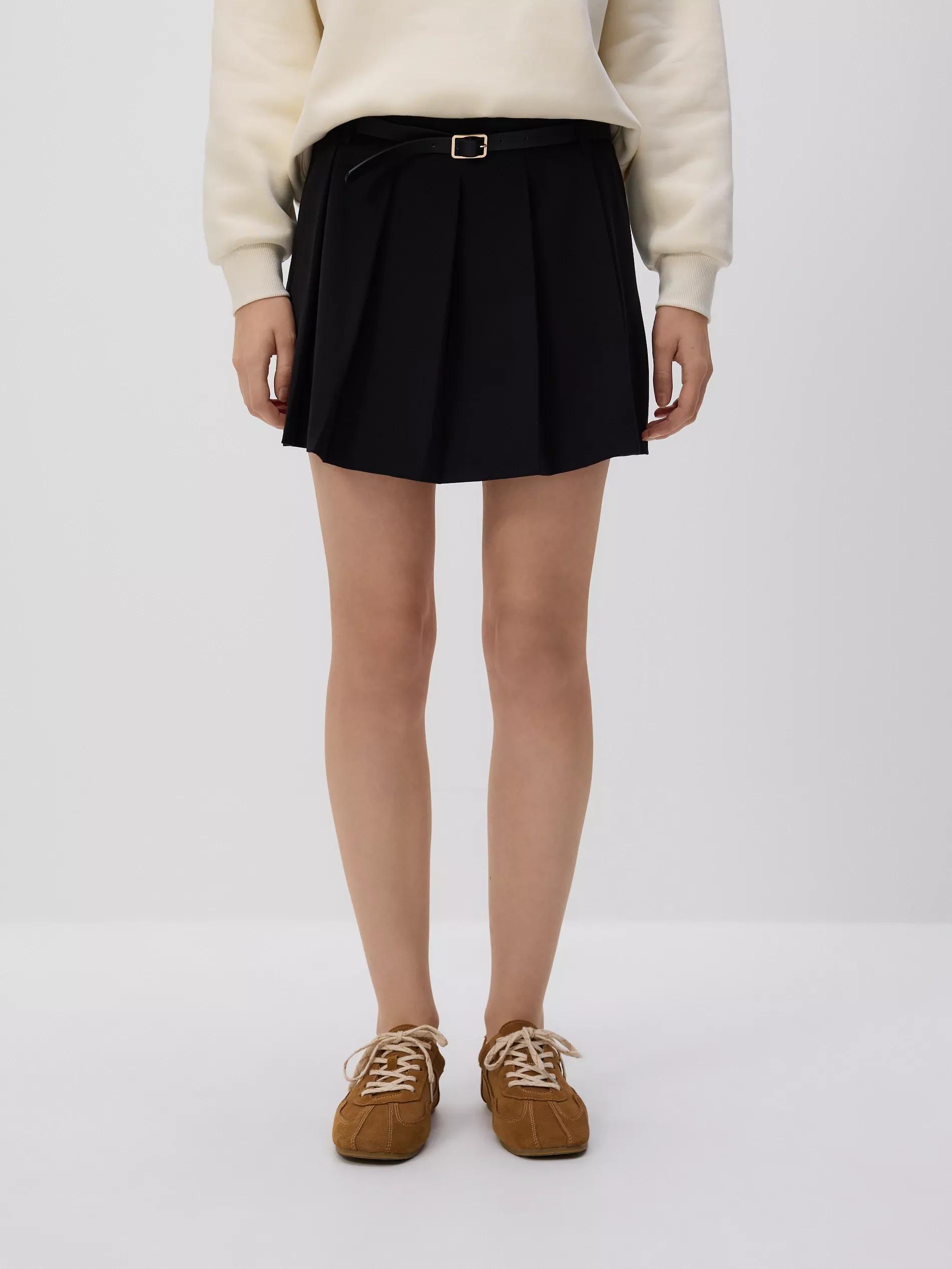 Black Shorts & Belt, Black, medium