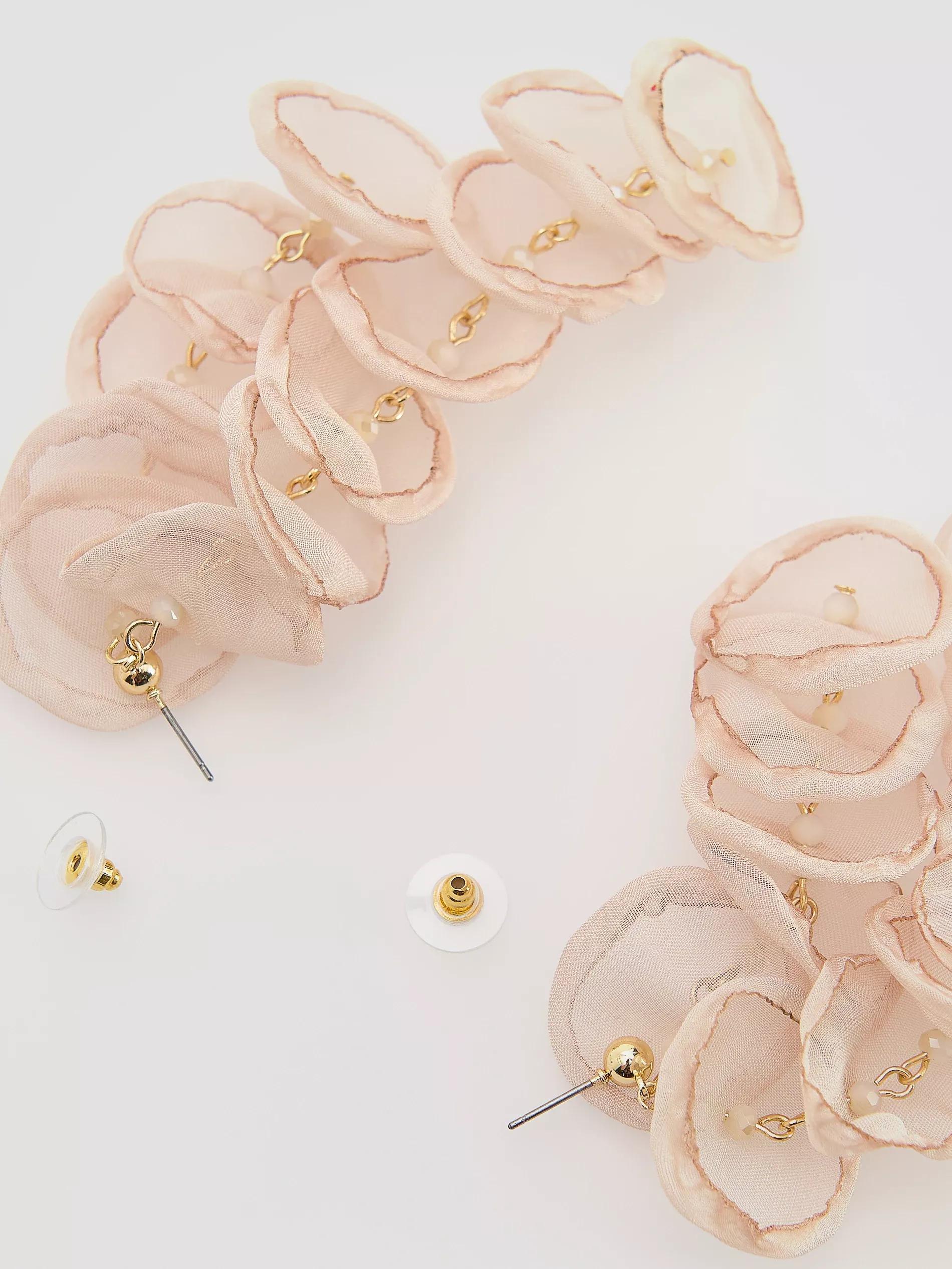 Beige Dangle Earrings, Ivory, large image number 1