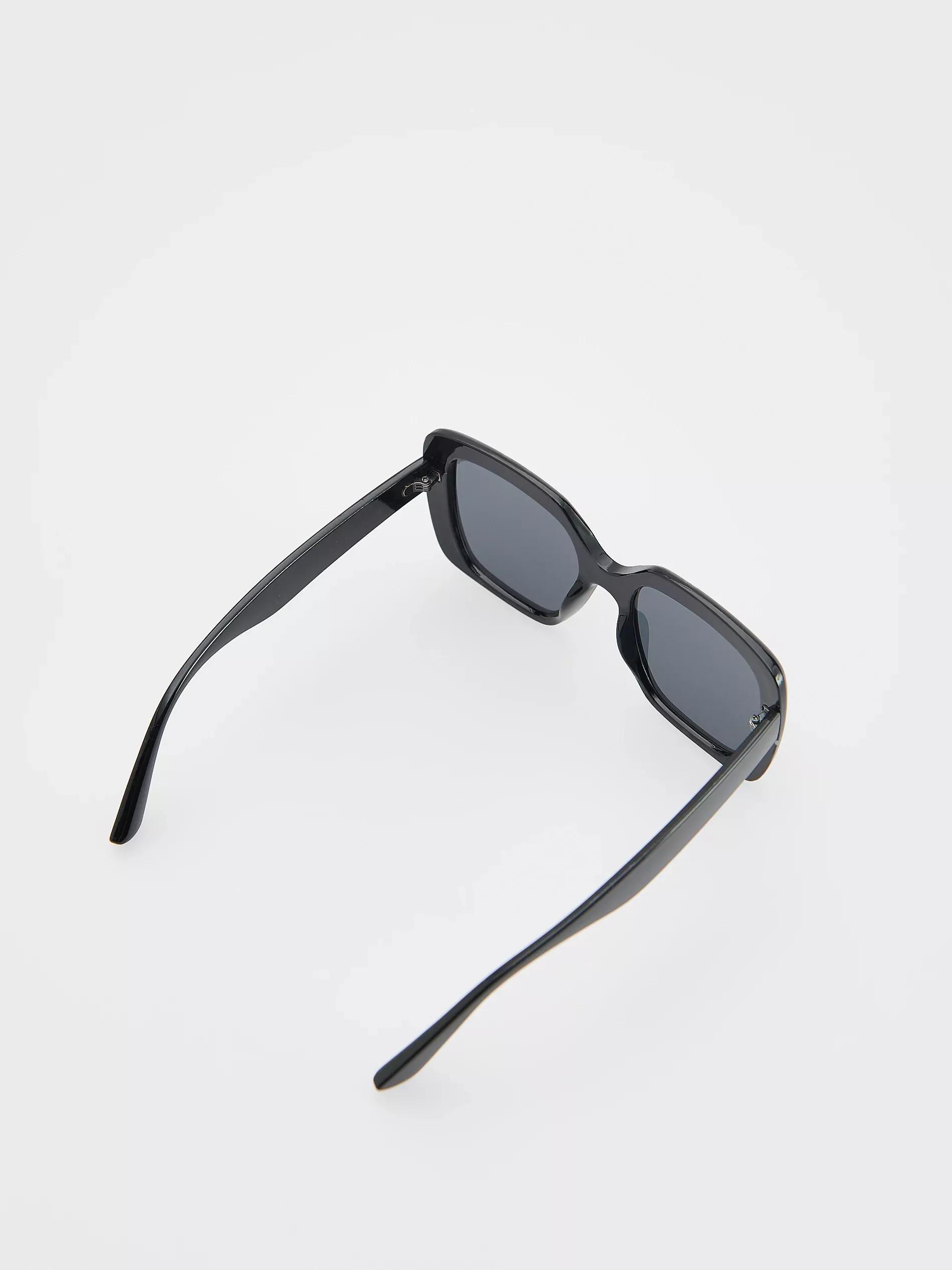 Black Sunglasses, Black, large image number 2