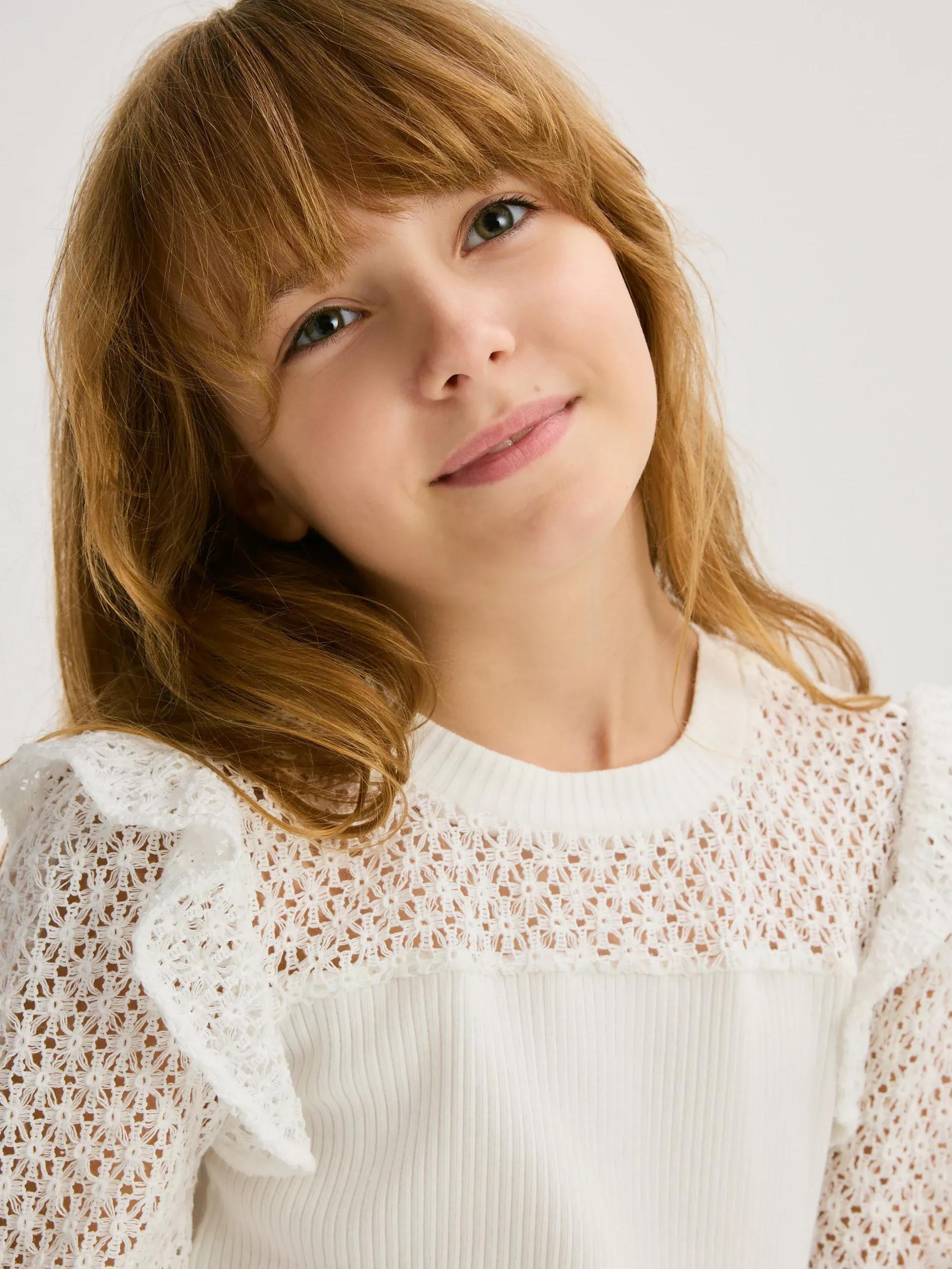 Cream Ruffle Hem Blouse, , large image number 4