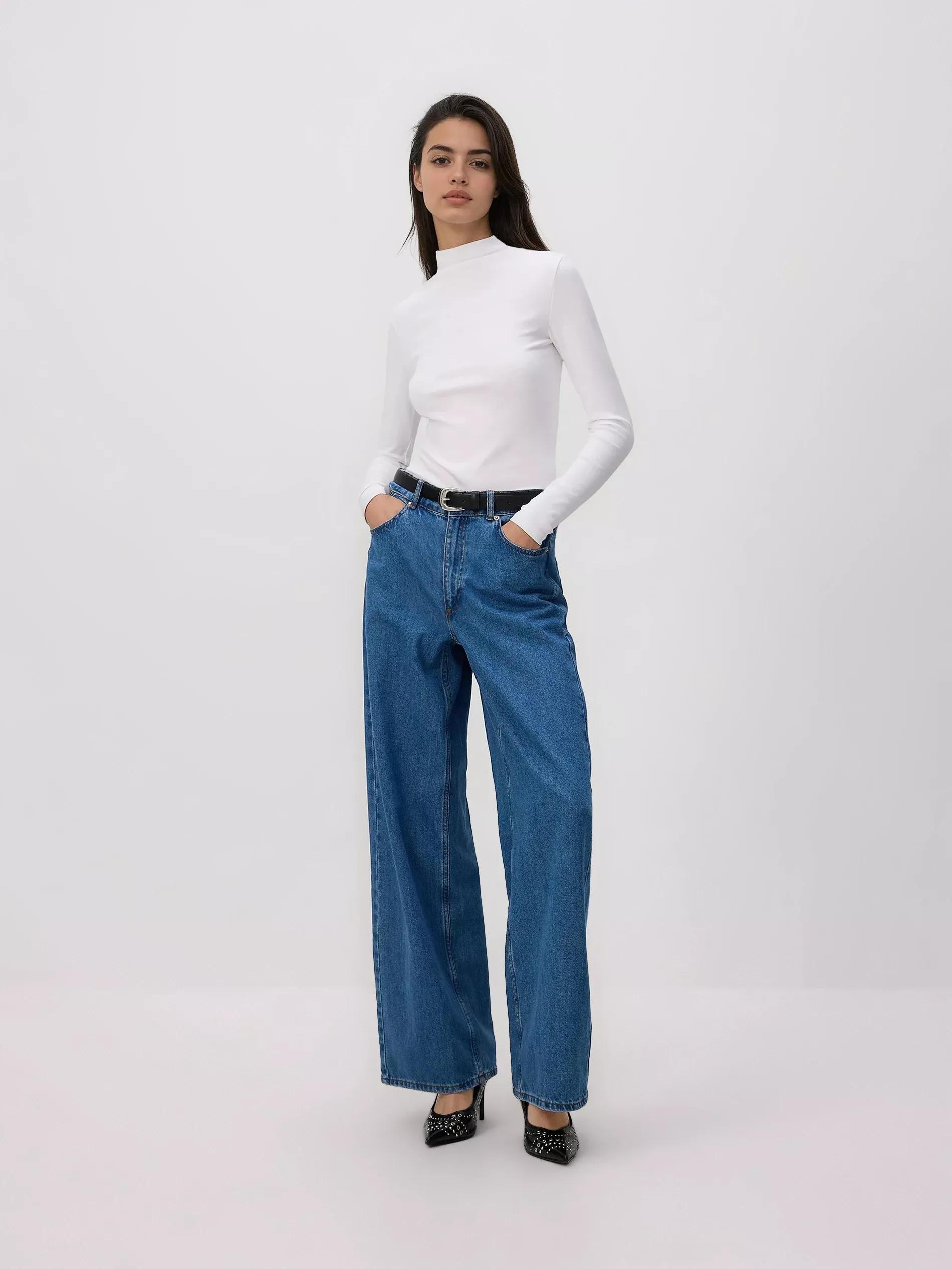 White T-Shirt, White, large image number 0