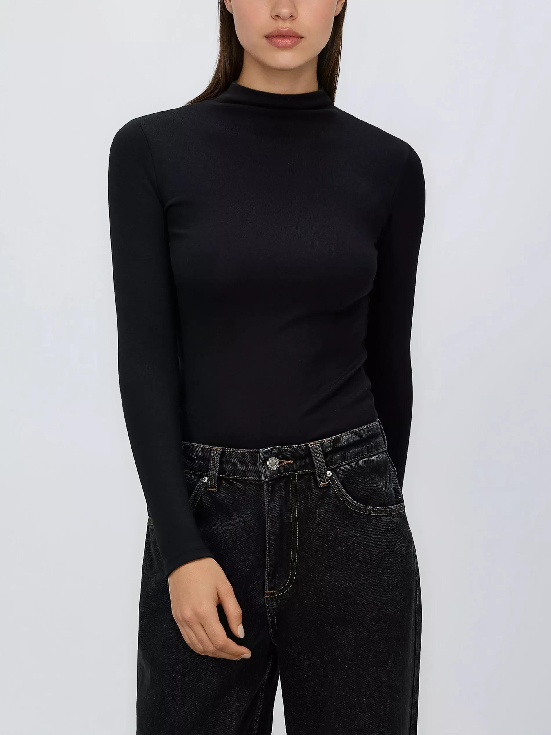 Black T-Shirt, Black, large image number 1