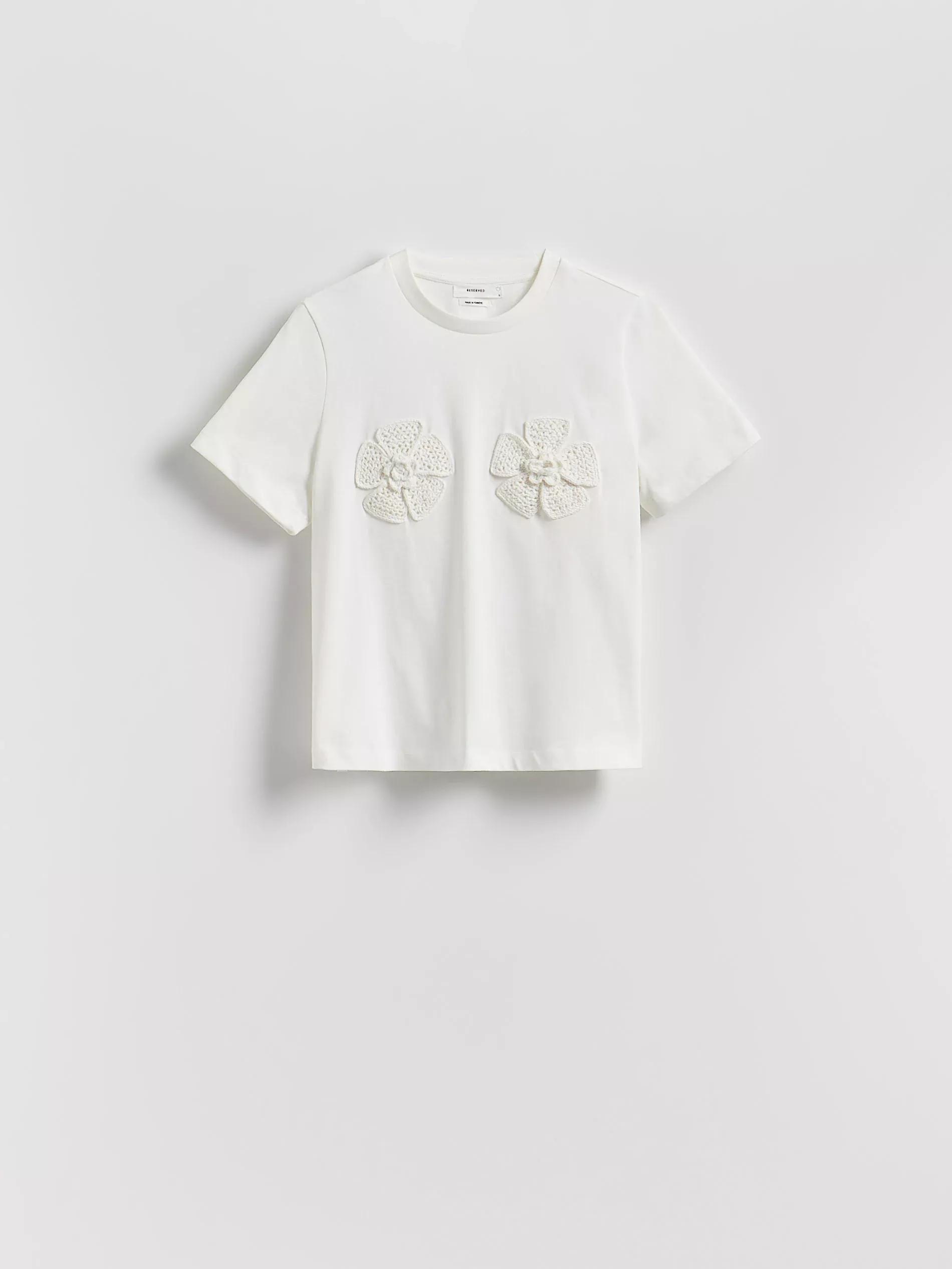 Cream T-Shirt With Crochet Appliques, , large image number 4