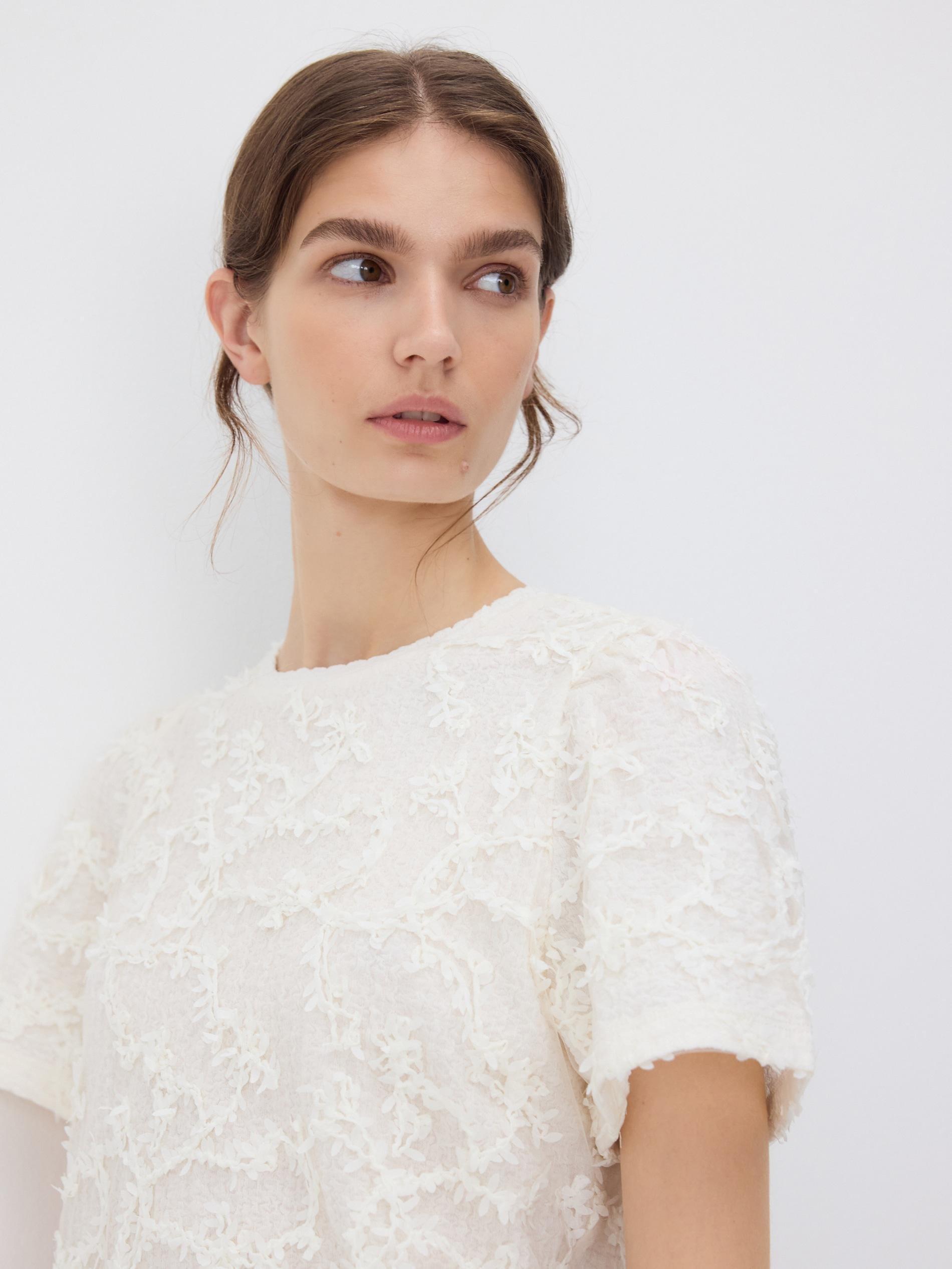Cream Top With Appliques, Ivory, large image number 3