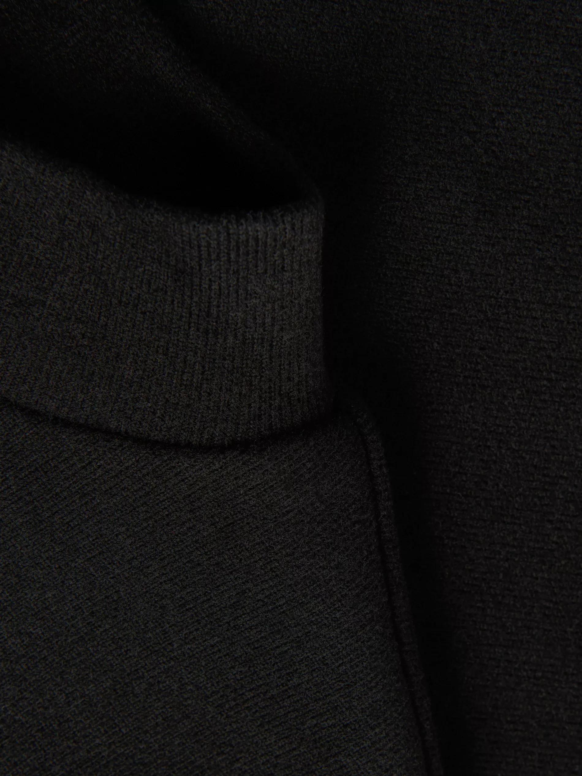 BLACK Turtleneck top, Black, large image number 5
