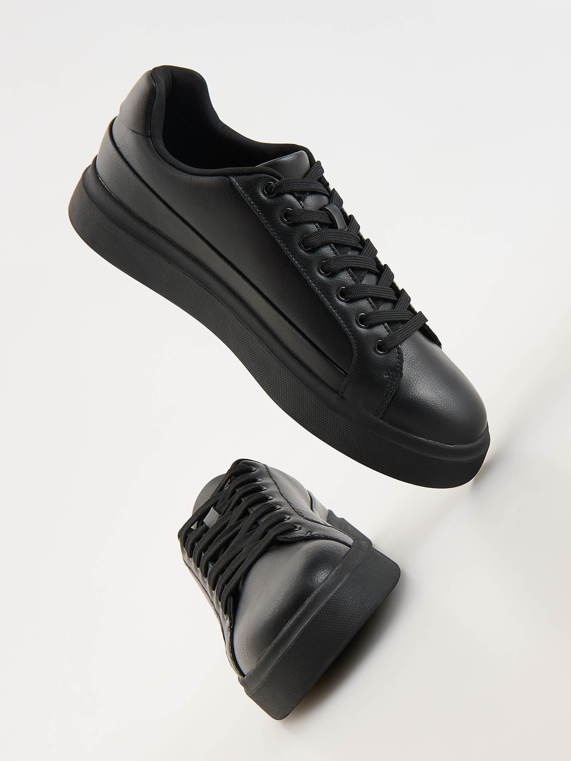 Black Leather Casual Sneakers, , large image number 3
