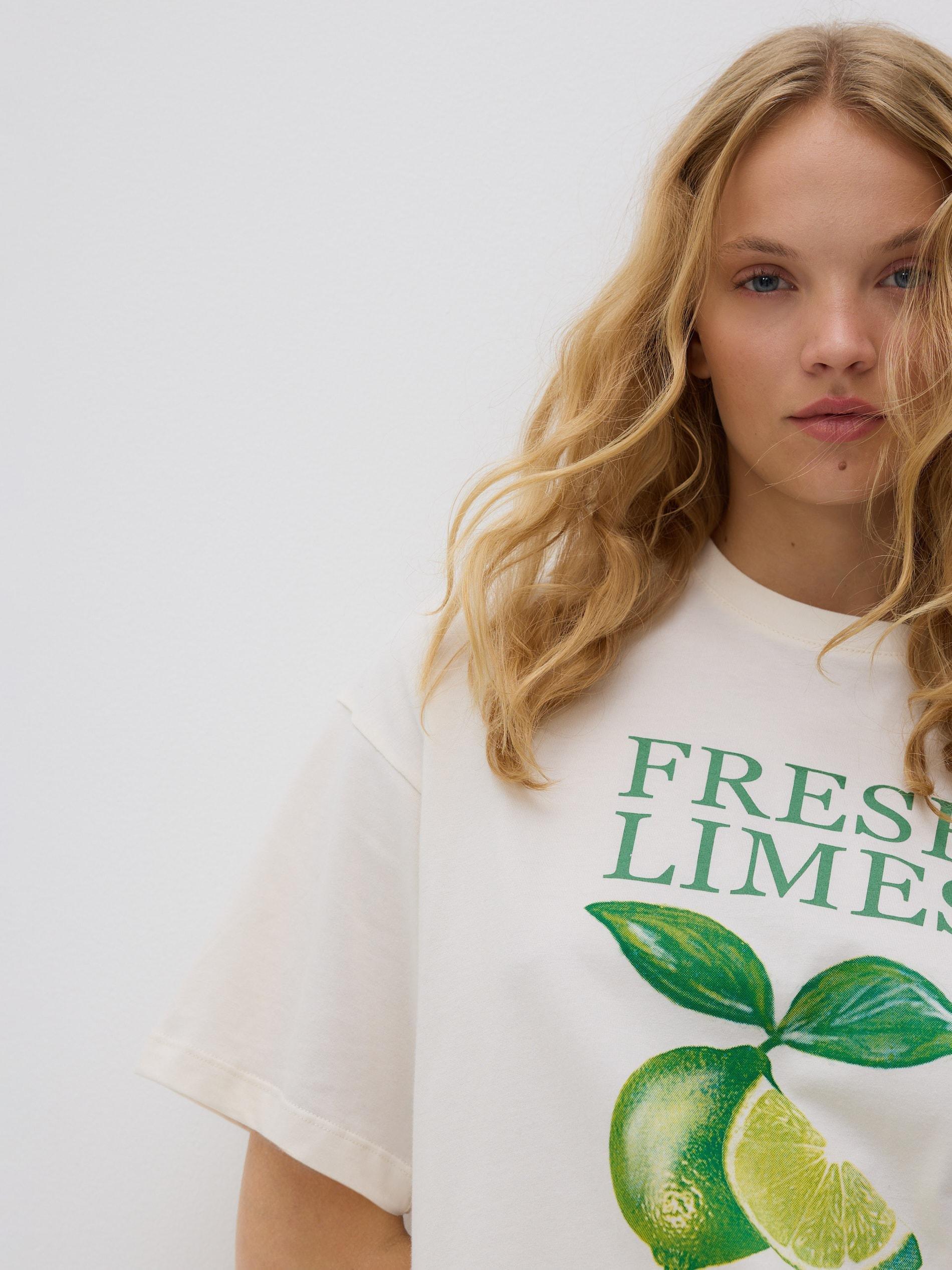 Cream T-Shirt With Print, Ivory, medium