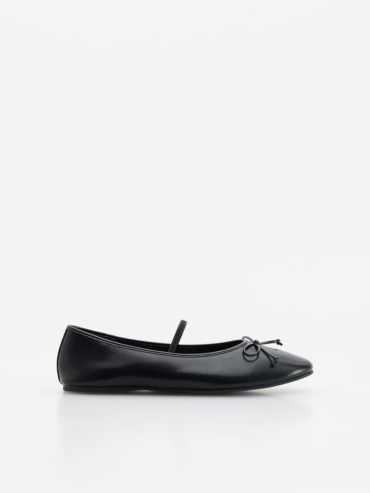 Black Sheepskin Ballet Flats, Black, medium