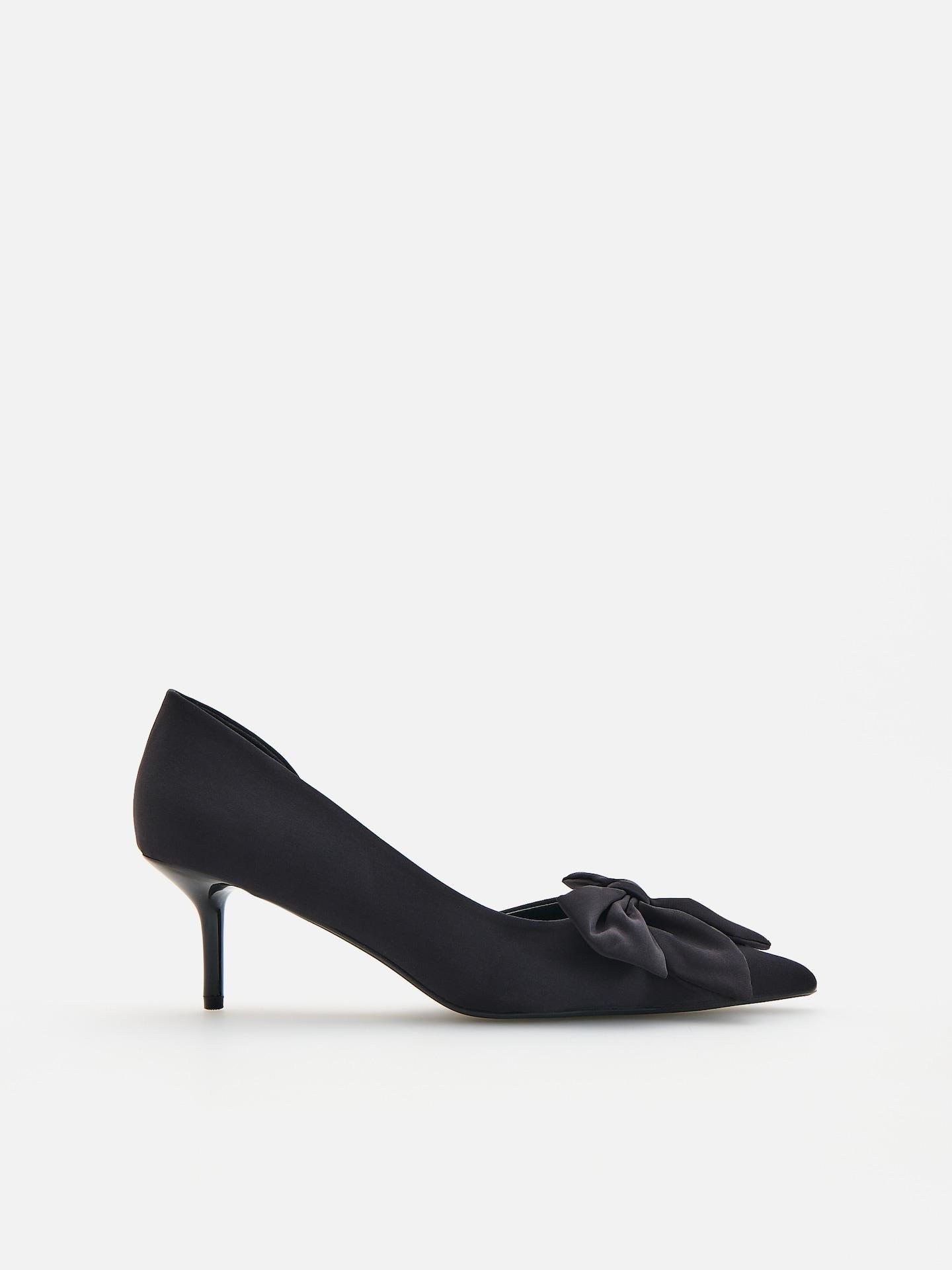 Black Pumps With Bows, Black, medium