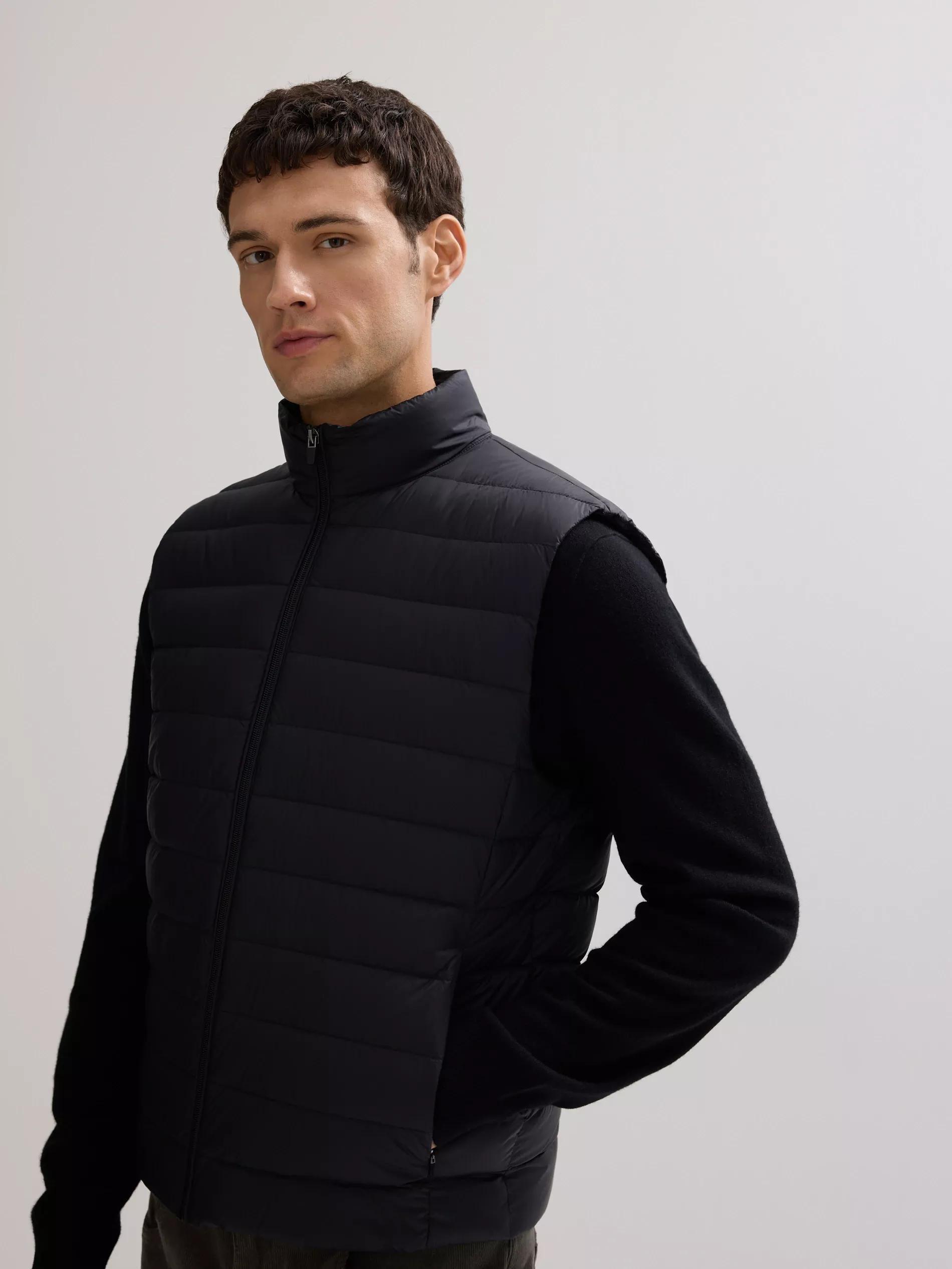 Black Out Vest, Black, medium