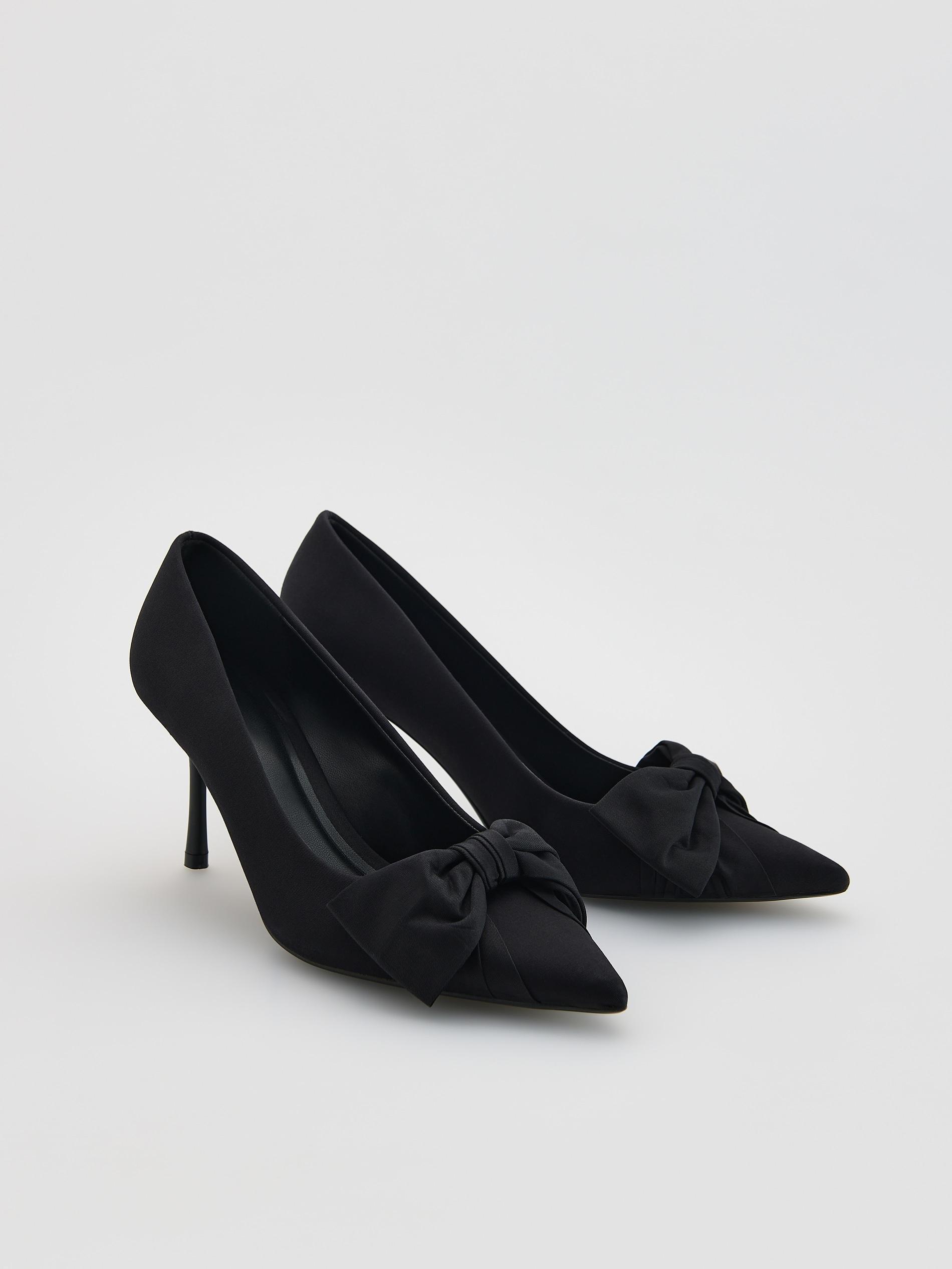 Black Pumps With Bow Detail, Black, large image number 1