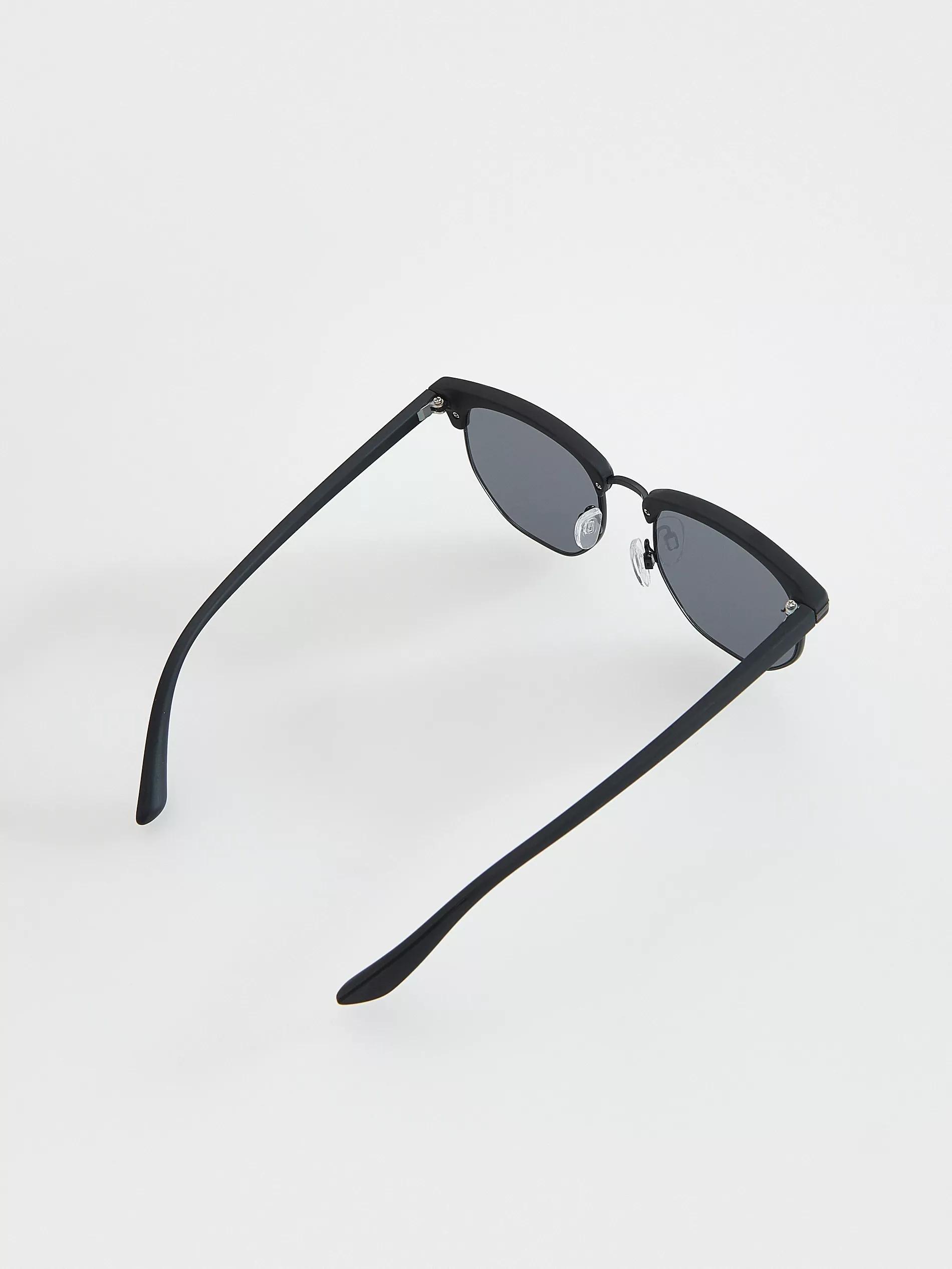 Black Sunglasses, Black, large image number 3