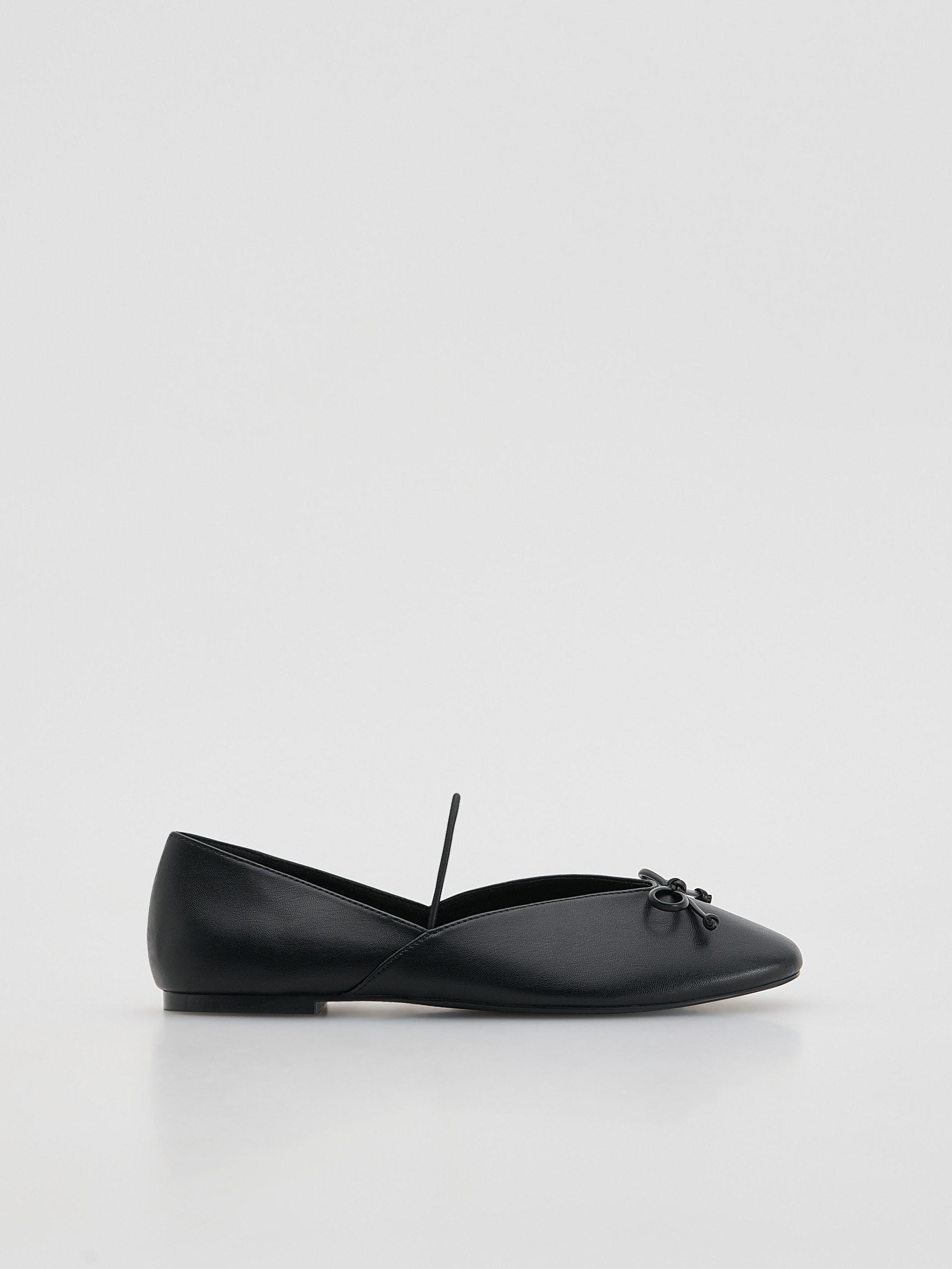 Black Ballerinas, Black, medium