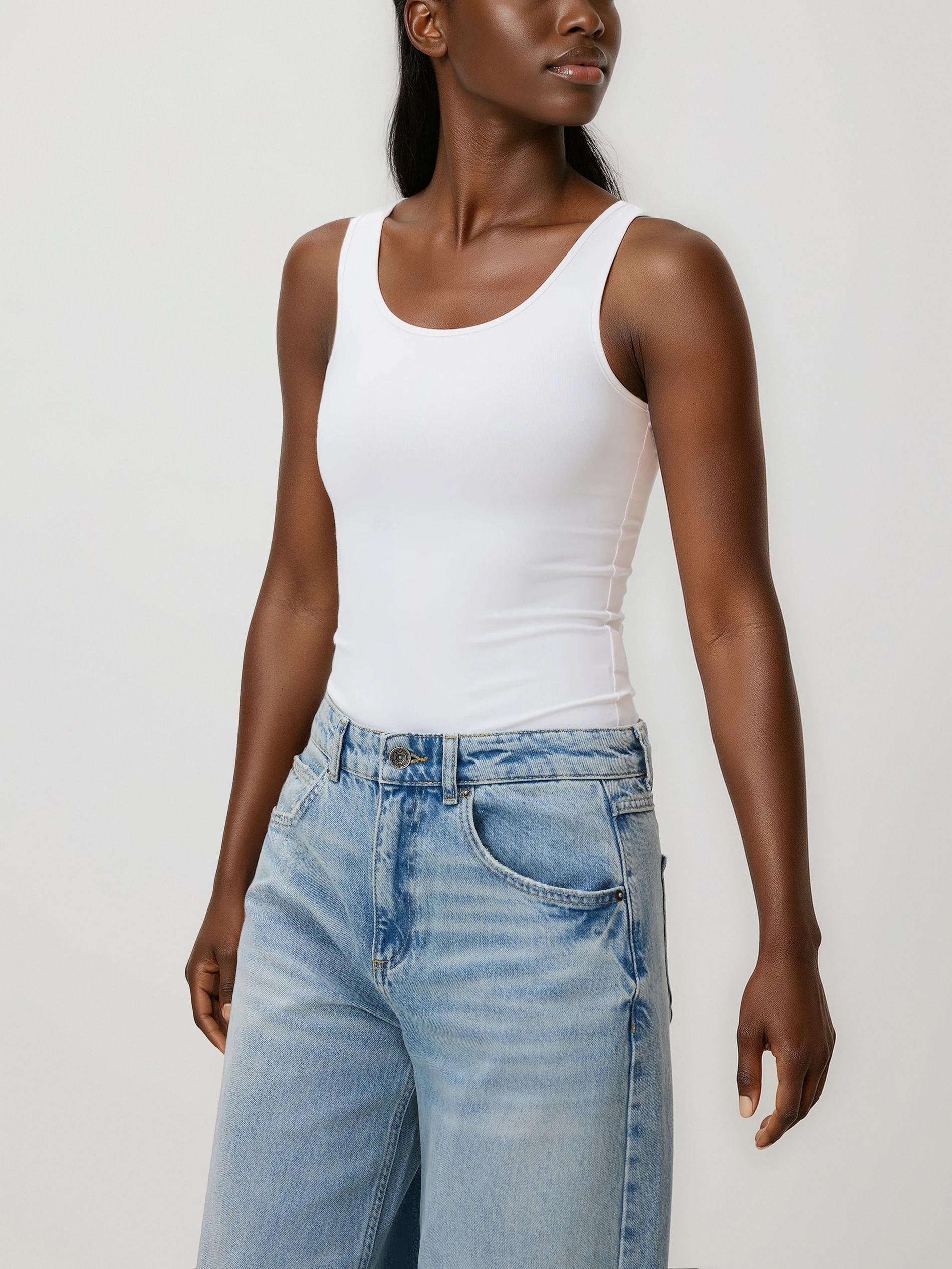 White Strap Body, White, large image number 1